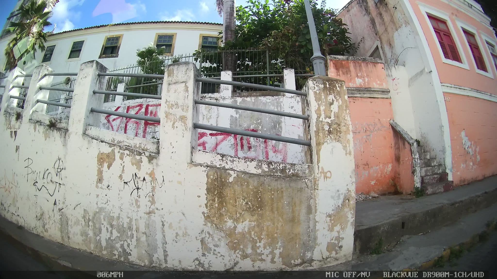 Street view near Hostel da Marquesa, Olinda — © kaart_4 (CC BY-SA · Mapillary)