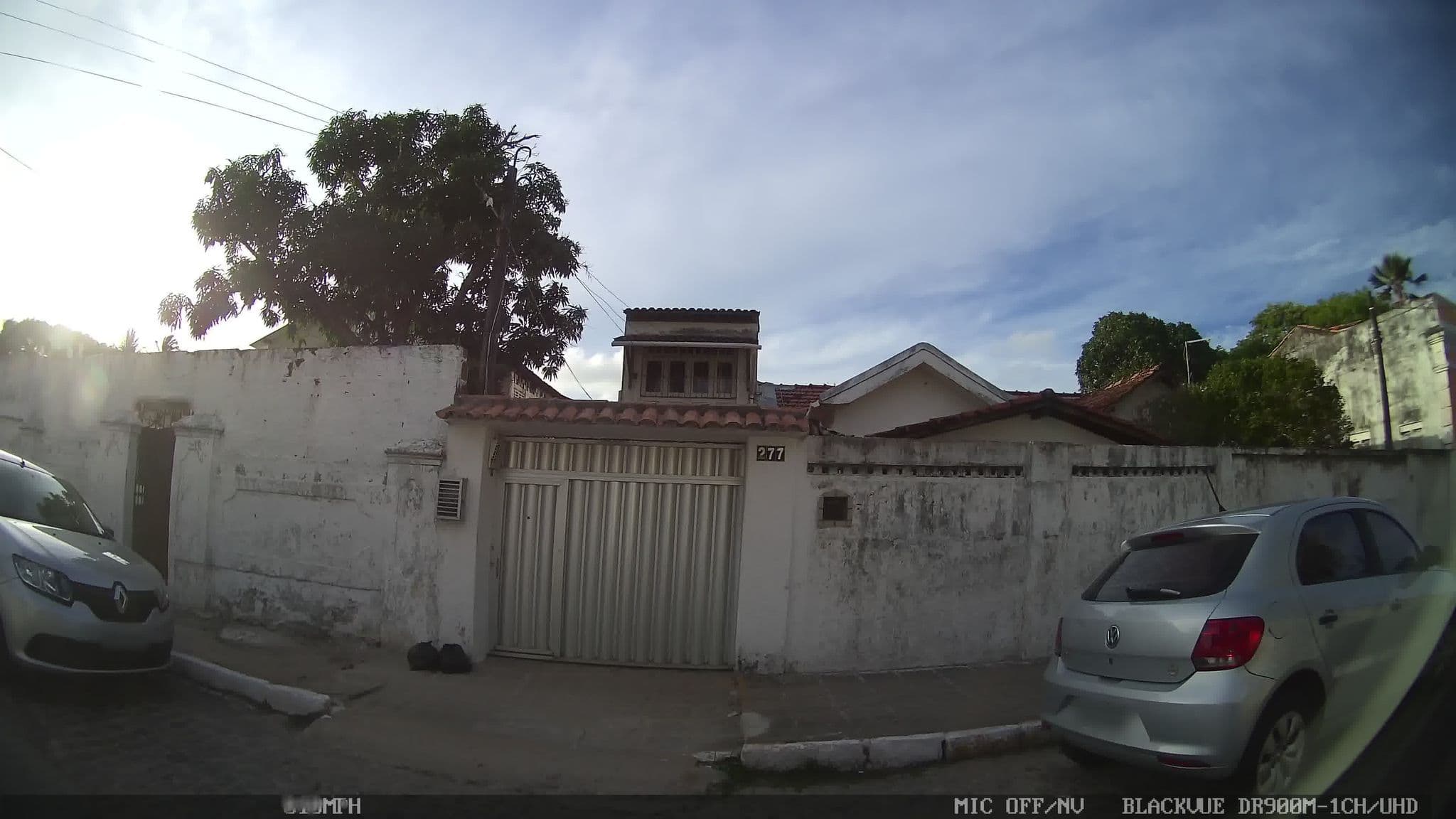 Street view near Hotel Pousada Praia dos Milagres, Olinda — © kaart_4 (CC BY-SA · Mapillary)