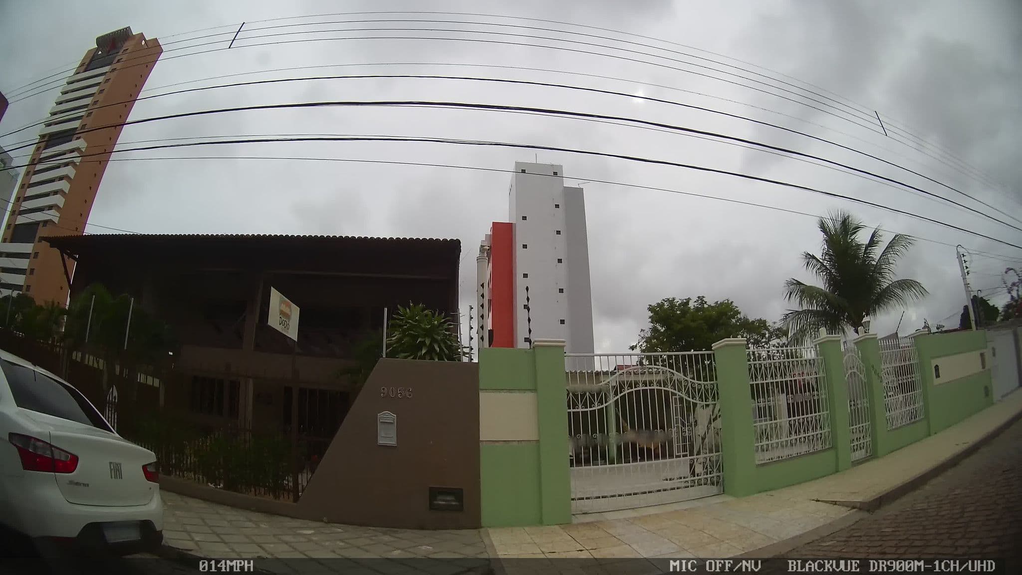 Street view near Dodô Residence, Natal — © kaart_4 (CC BY-SA · Mapillary)