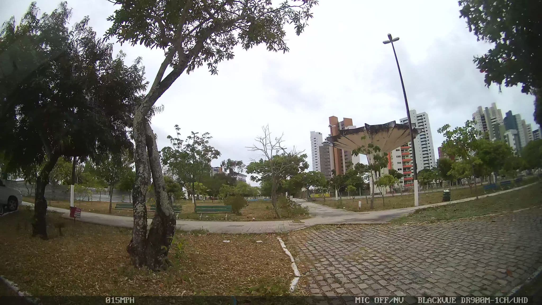 Street view near Pousada 7 Ondas, Natal — © kaart_4 (CC BY-SA · Mapillary)