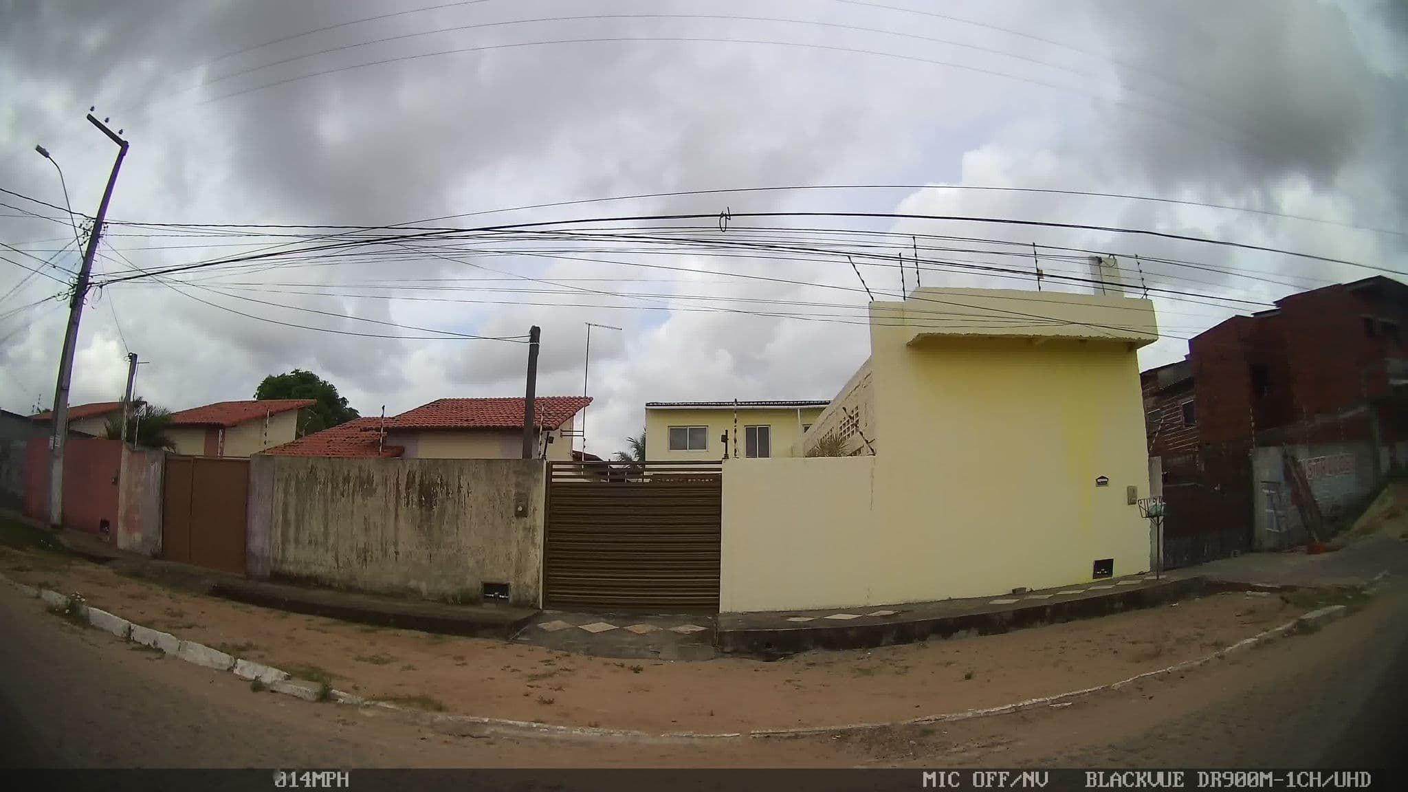 Street view near Pousada Casa Alegre, Parnamirim — © kaart_4 (CC BY-SA · Mapillary)