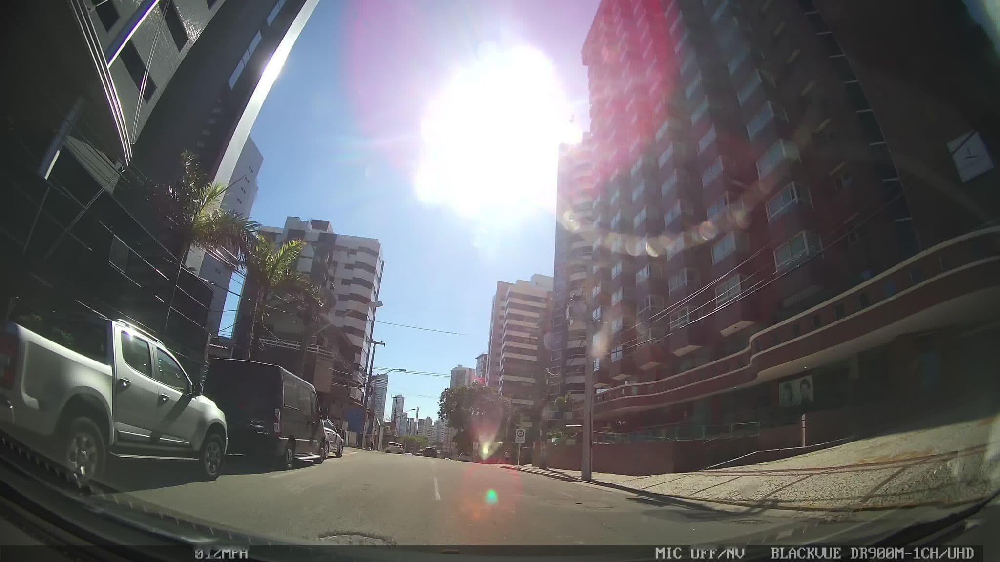Street view near Golden Tulip Interatlântico Hotel, Natal — © kaart_4 (CC BY-SA · Mapillary)