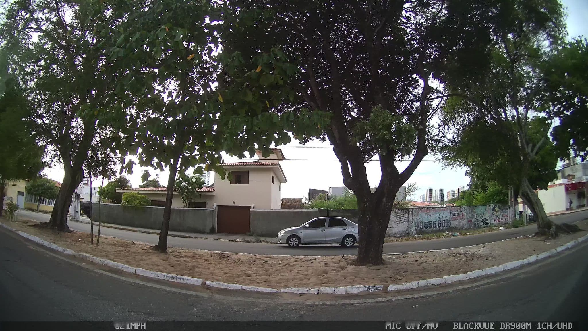 Street view near Pure Resorts Hotels e Residences, Natal — © kaart_4 (CC BY-SA · Mapillary)