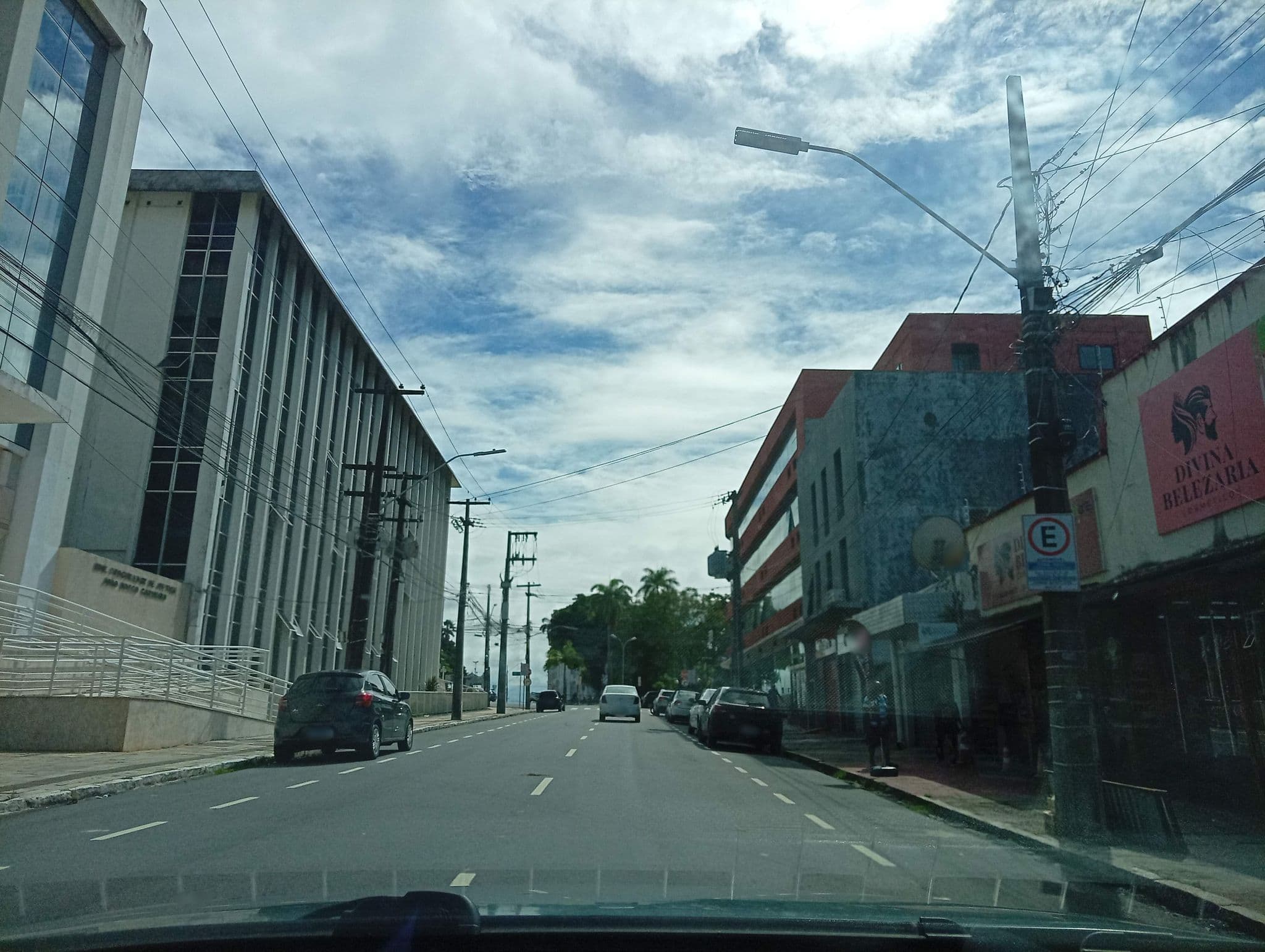 Street view near Pousada Fênix, João Pessoa — © raphaelmirc (CC BY-SA · Mapillary)