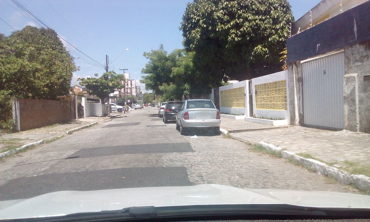 Street view near A Oca Hostel Bar, João Pessoa — © fredporto (CC BY-SA · Mapillary)
