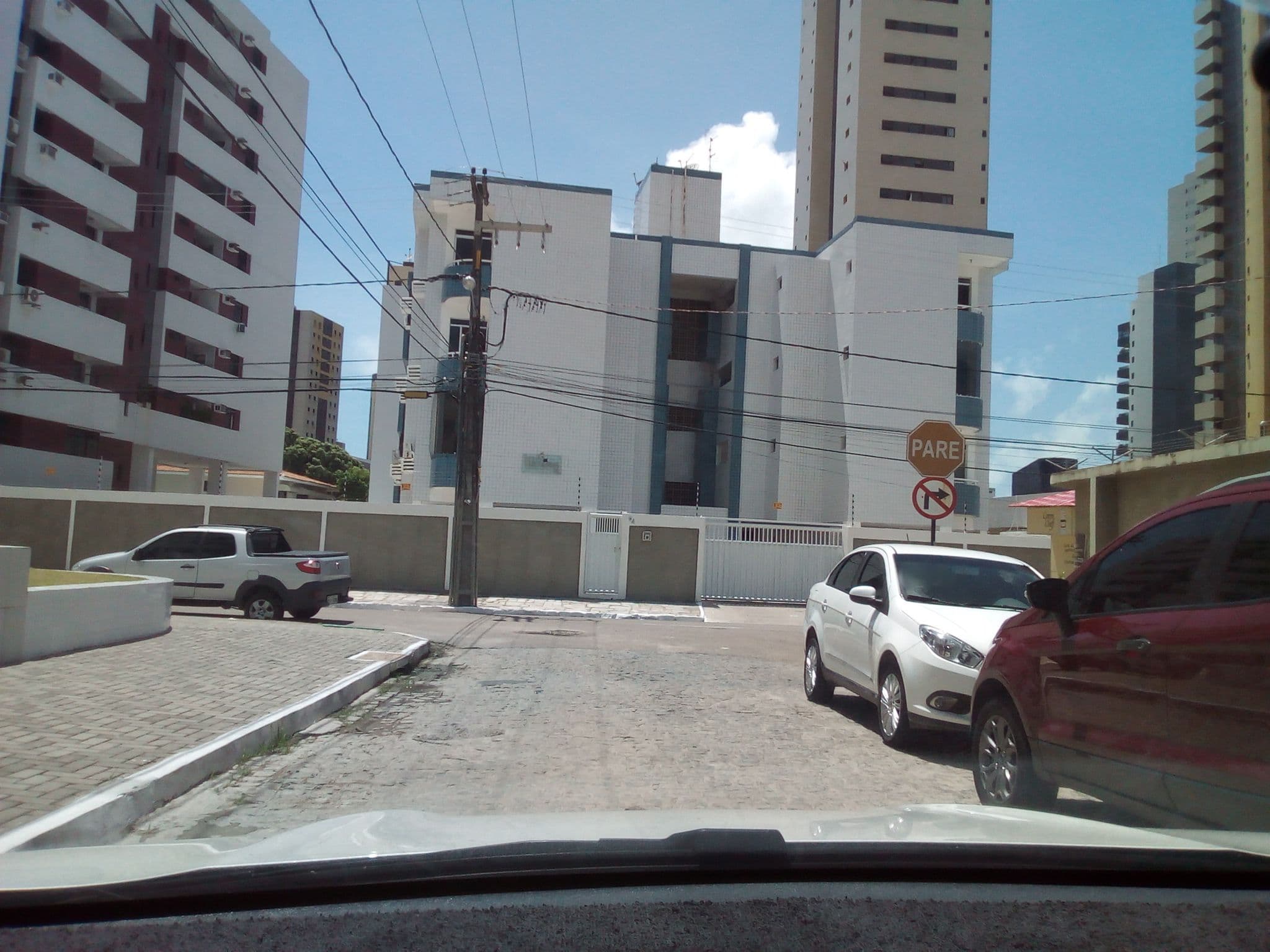 Street view near Hotel Caju Luxor, João Pessoa — © fredporto (CC BY-SA · Mapillary)