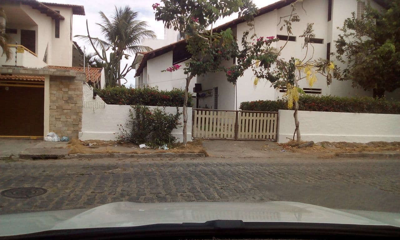 Street view near Maré Alta Pousada, João Pessoa — © fredporto (CC BY-SA · Mapillary)