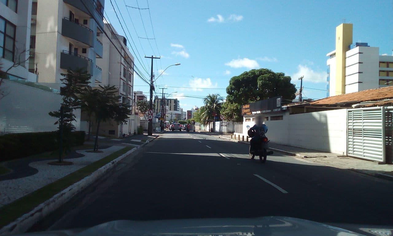 Street view near Pousada Aloha, João Pessoa — © fredporto (CC BY-SA · Mapillary)