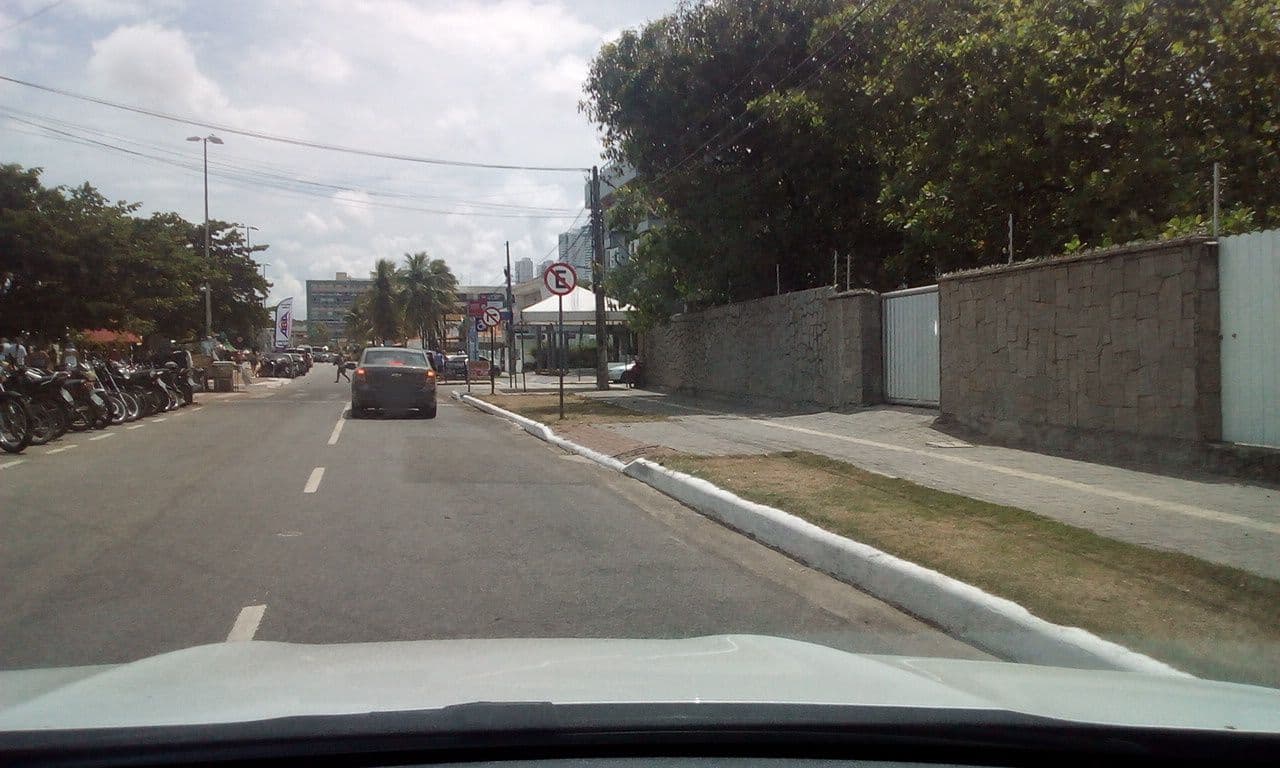 Street view near Bar’a Hotel, João Pessoa — © fredporto (CC BY-SA · Mapillary)