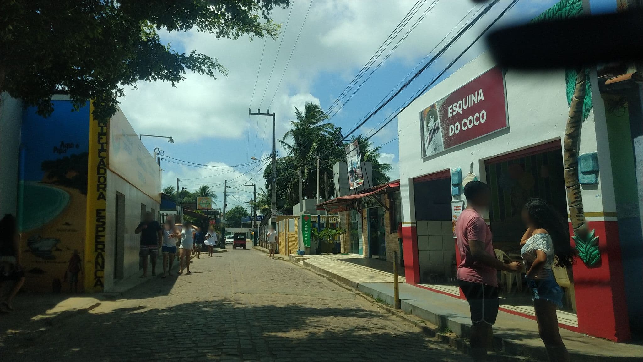 Street view near Pipou HOSTEL, Tibau do Sul — © georgemaia (CC BY-SA · Mapillary)