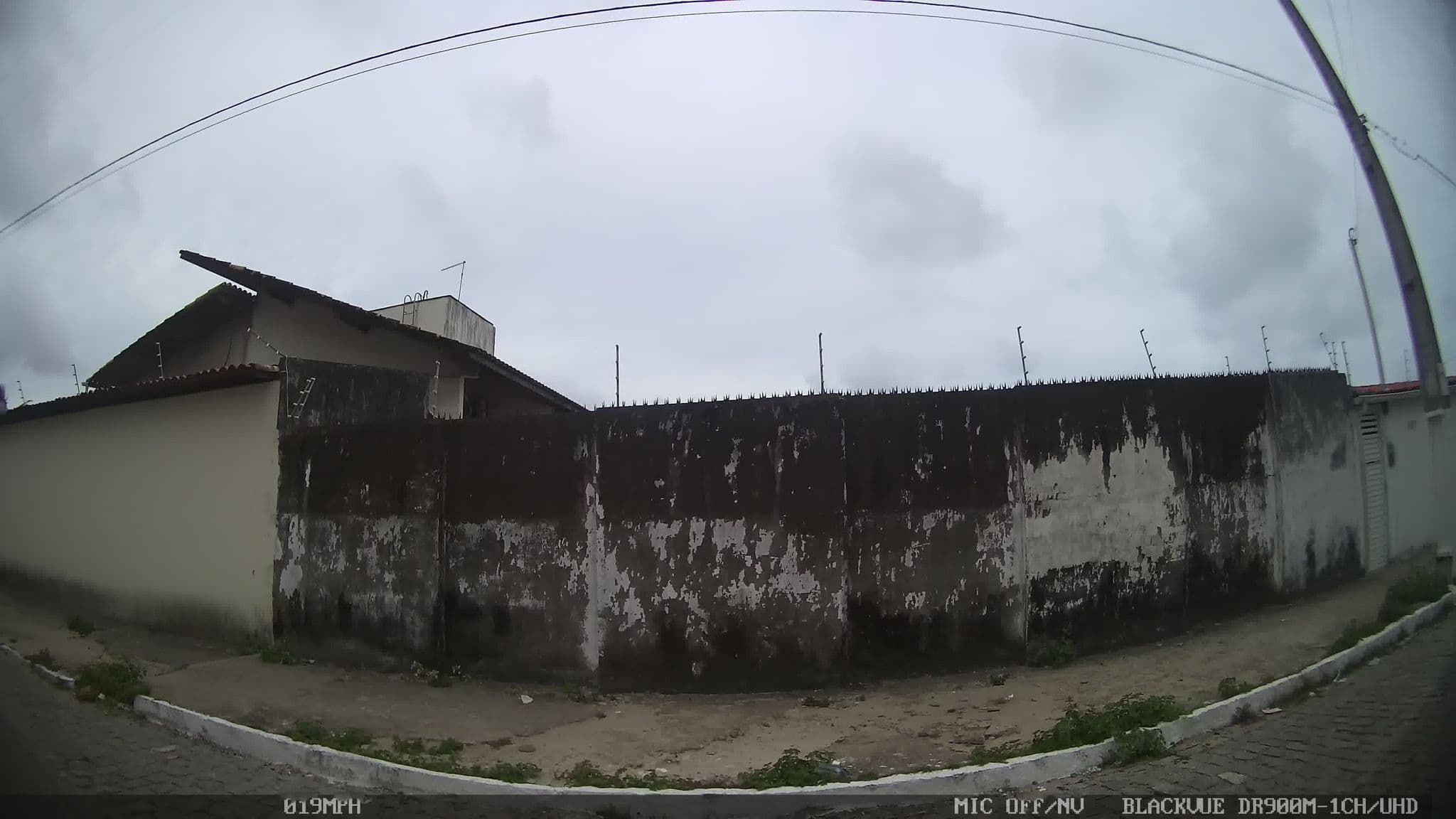 Street view near Pousada Marambaia, Natal — © kaart_4 (CC BY-SA · Mapillary)