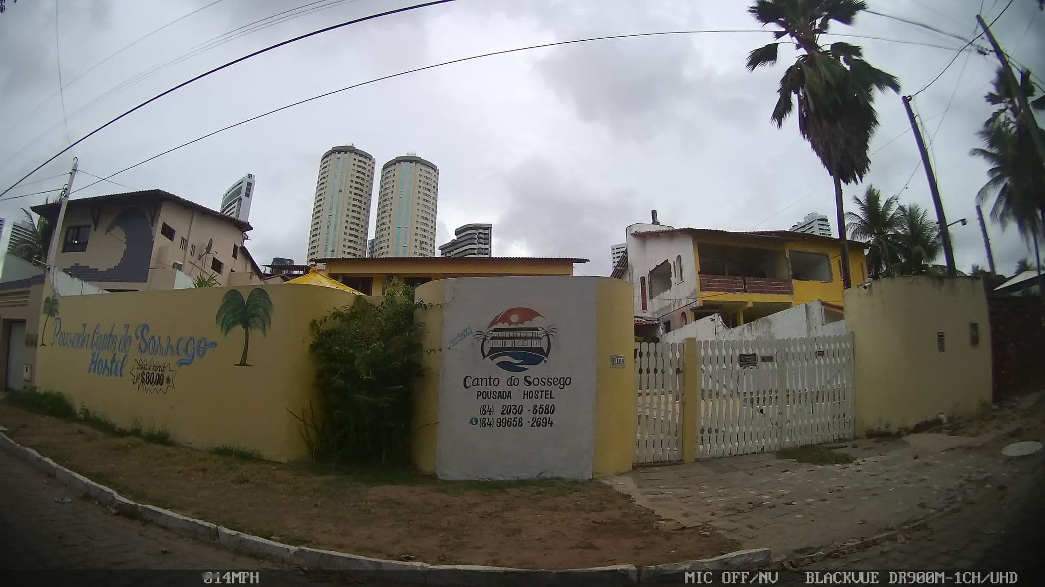 Street view near Pousada e Hostel Canto do Sossego, Natal — © kaart_4 (CC BY-SA · Mapillary)