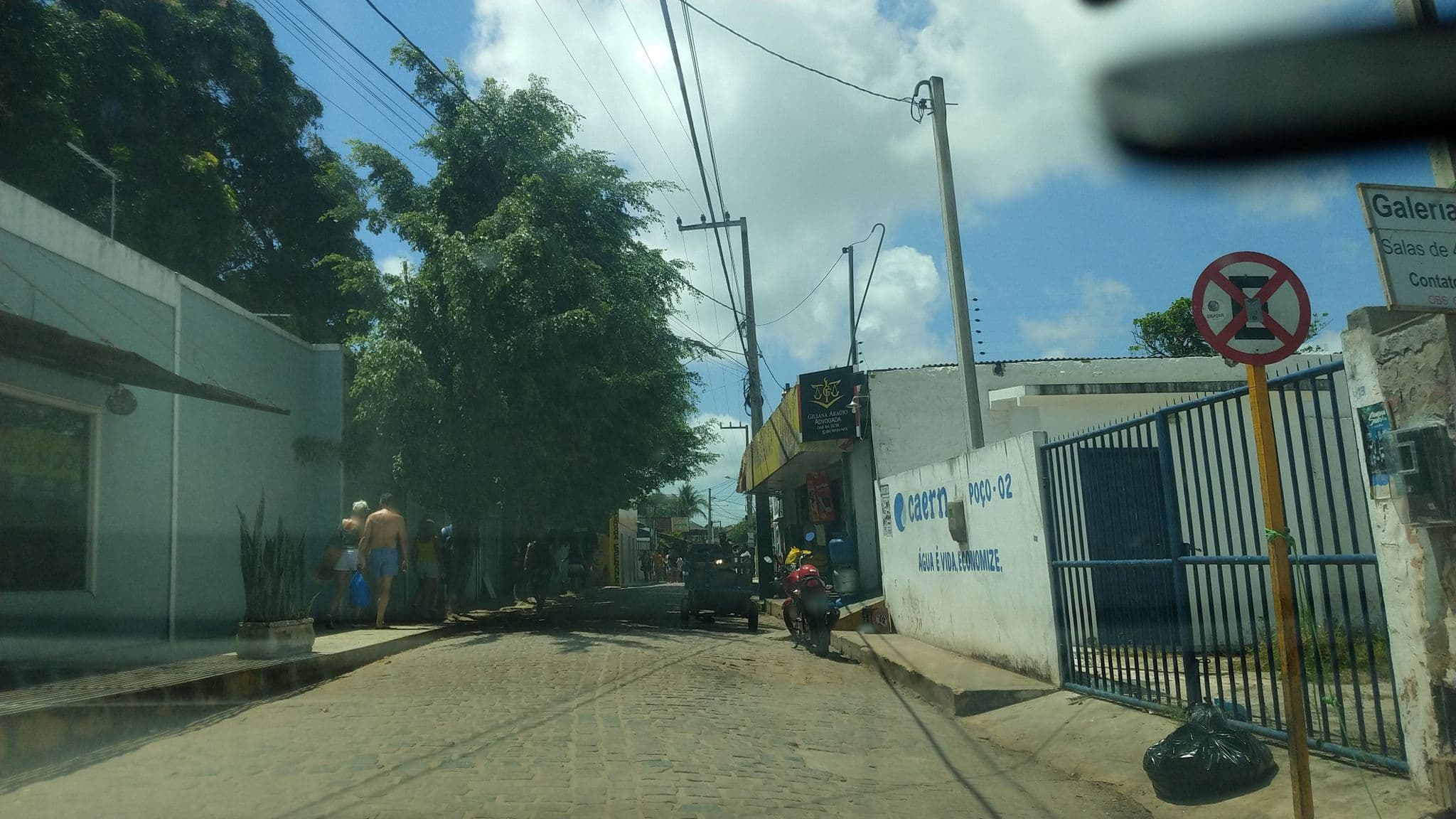 Street view near Pousada Águas de Pipa, Tibau do Sul — © georgemaia (CC BY-SA · Mapillary)