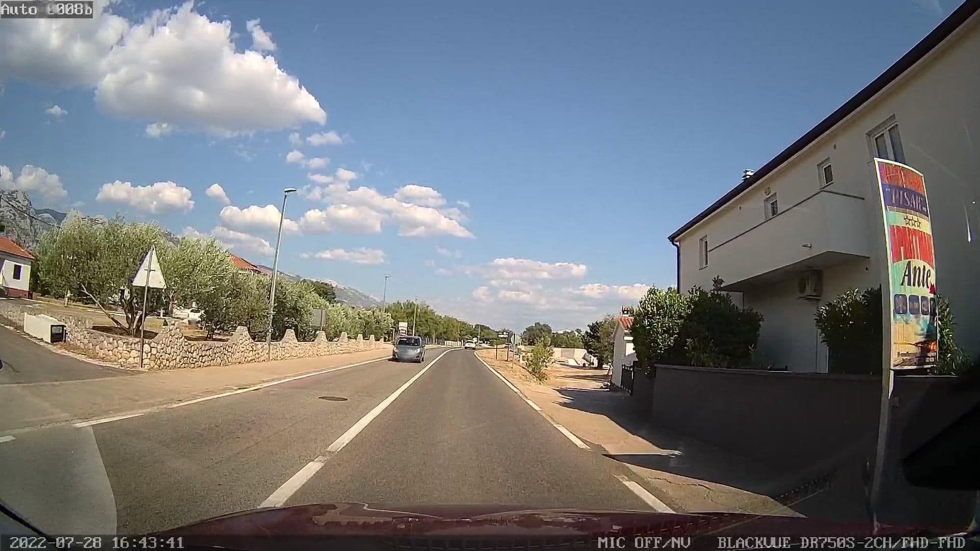 Street view near Ante, Posedarje — © rdnnk (CC BY-SA · Mapillary)