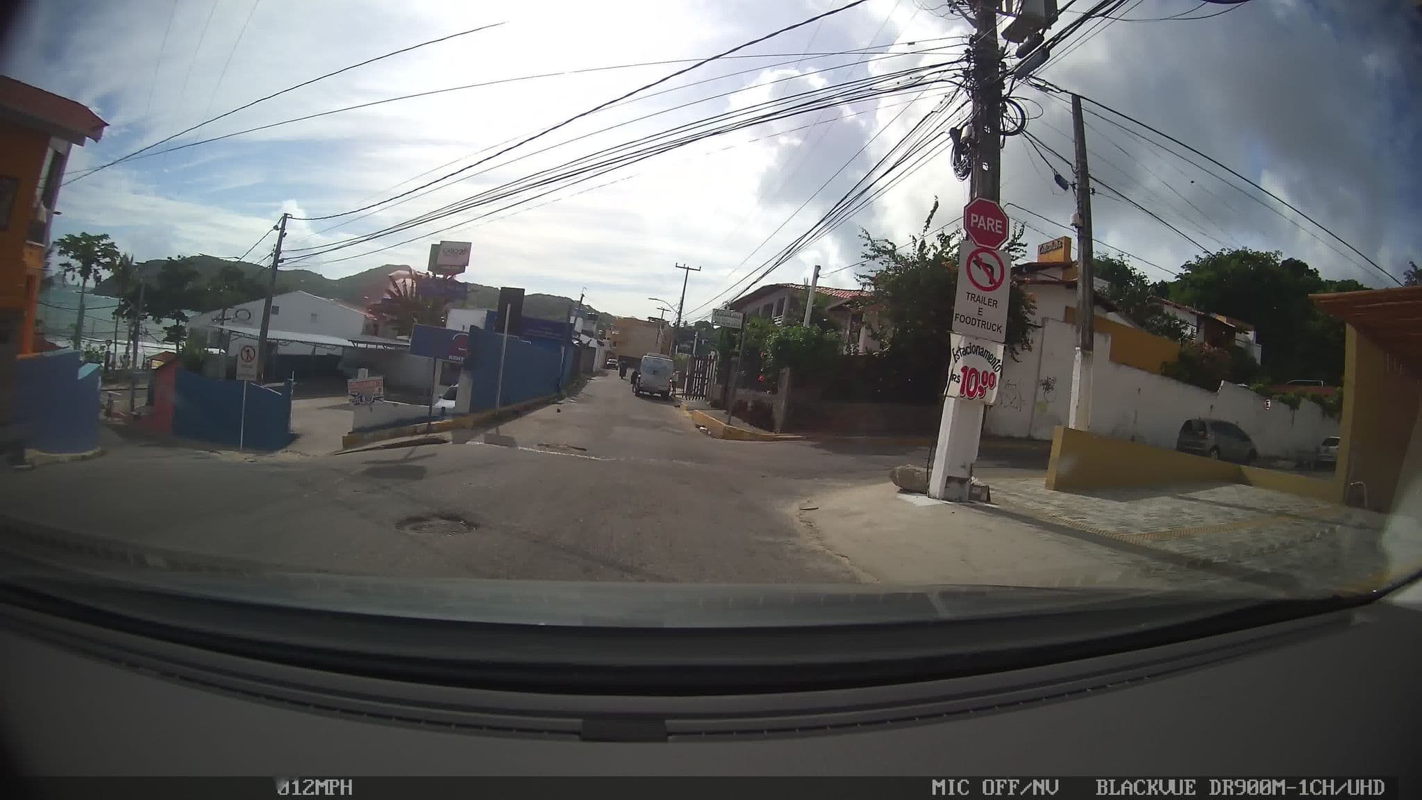 Street view near Pousada Castanheira, Natal — © kaart_4 (CC BY-SA · Mapillary)