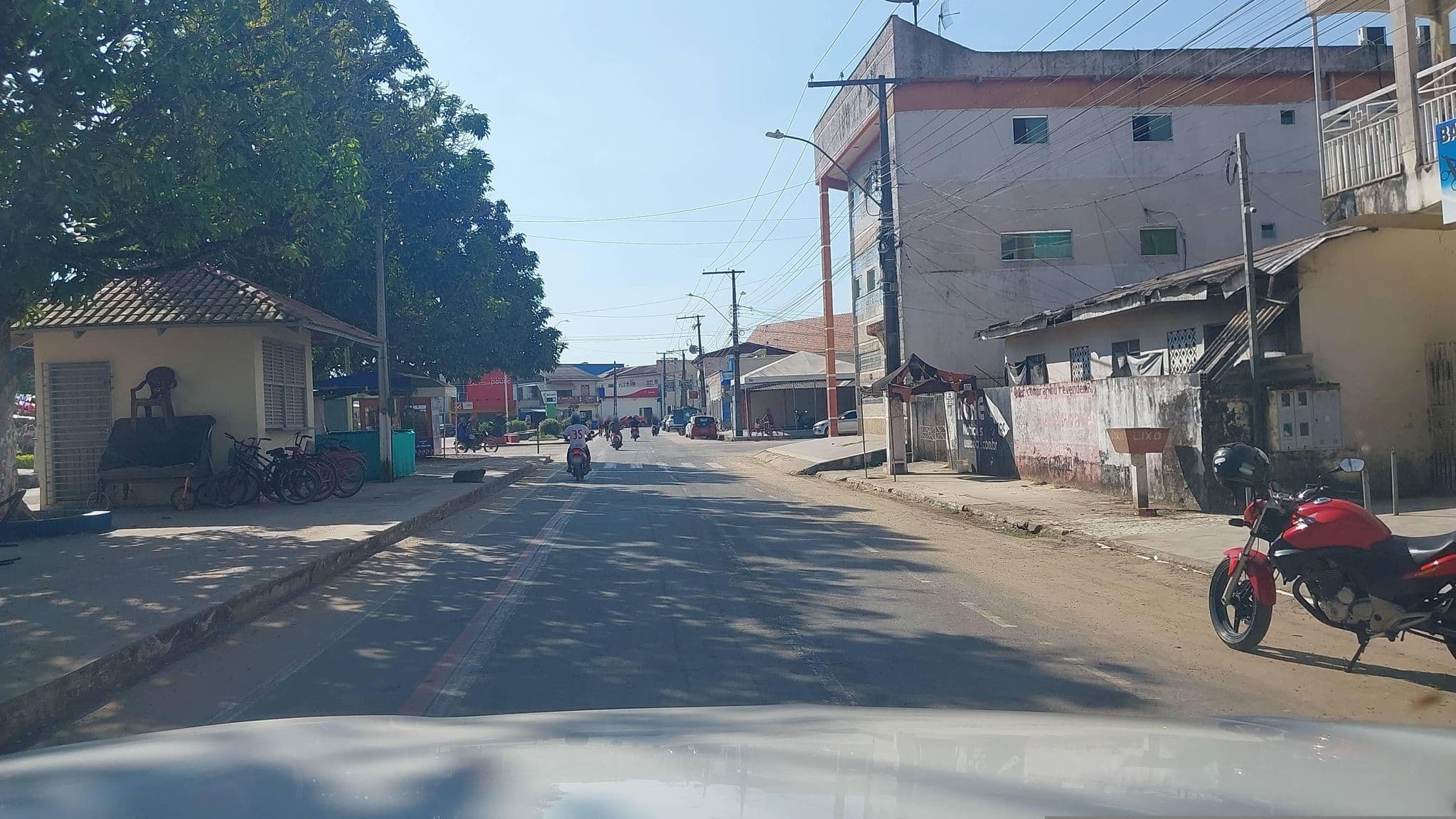 Street view near Junior Hotel, Tarauacá — © Piloto89 (CC BY-SA · Mapillary)