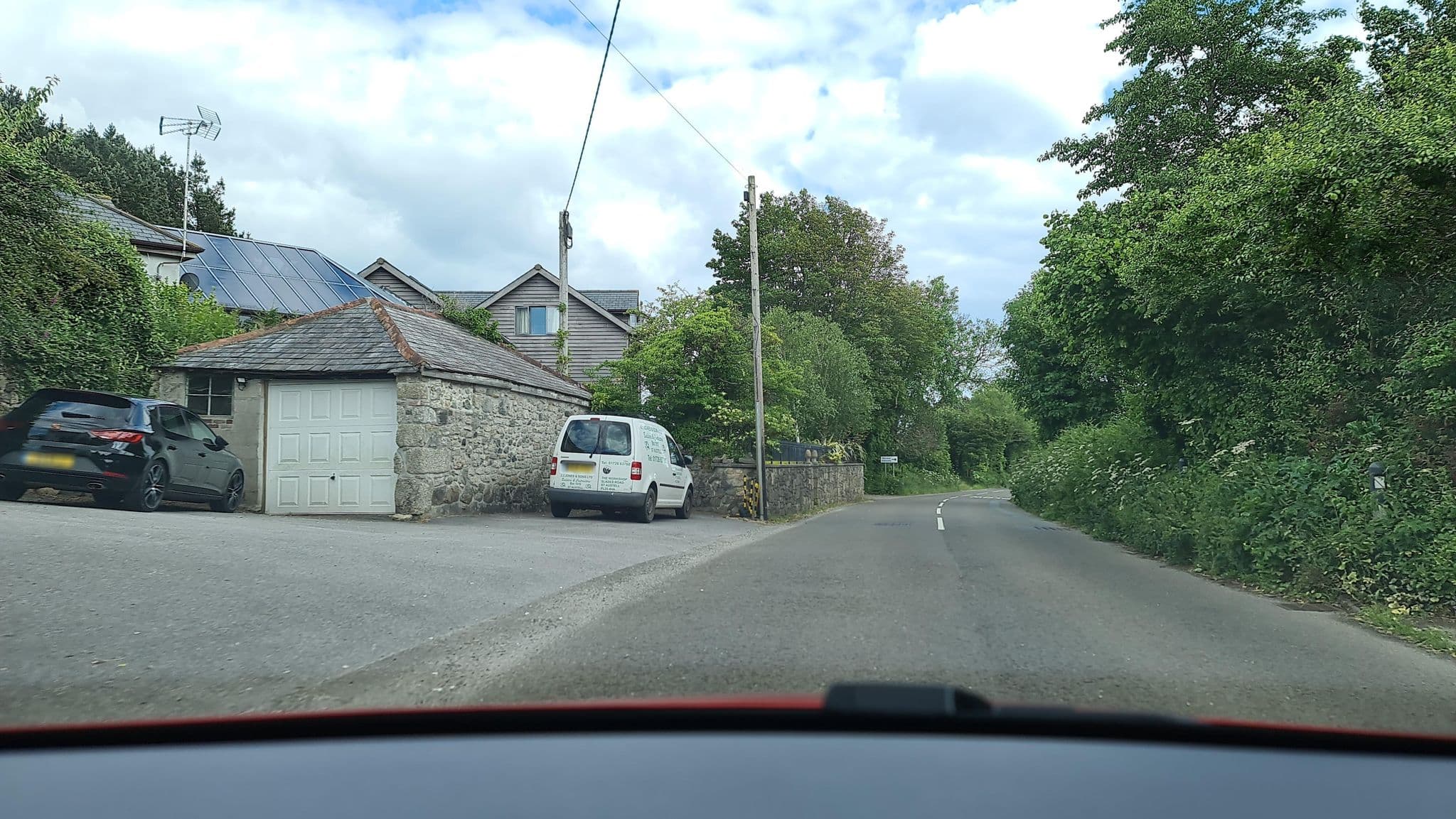 Street view near Treberthan Bed & Breakfast, Saint Blazey — © alexanderar (CC BY-SA · Mapillary)