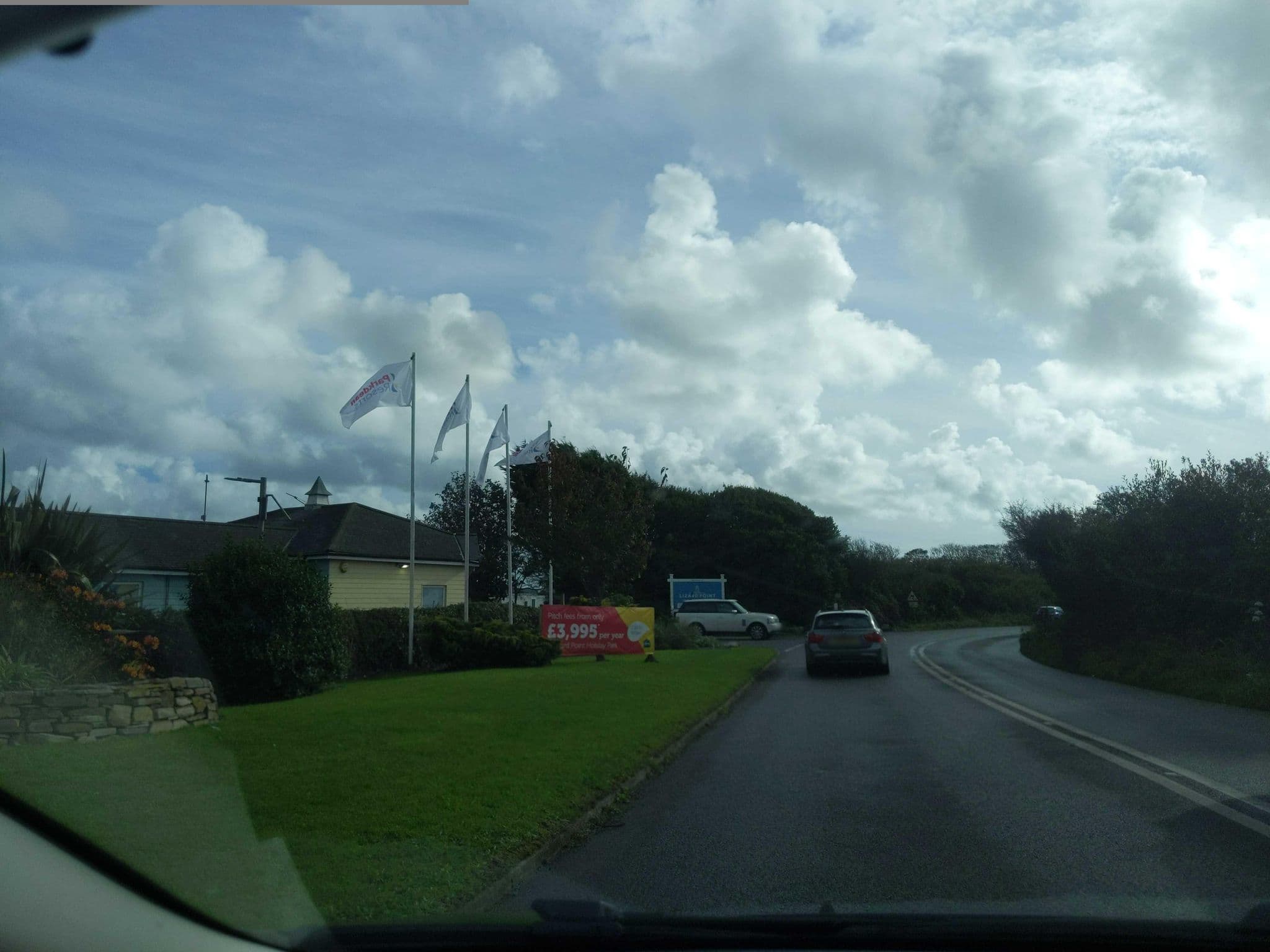Street view near Lizard Point Holiday Park, Mullion — © WaggyDog (CC BY-SA · Mapillary)