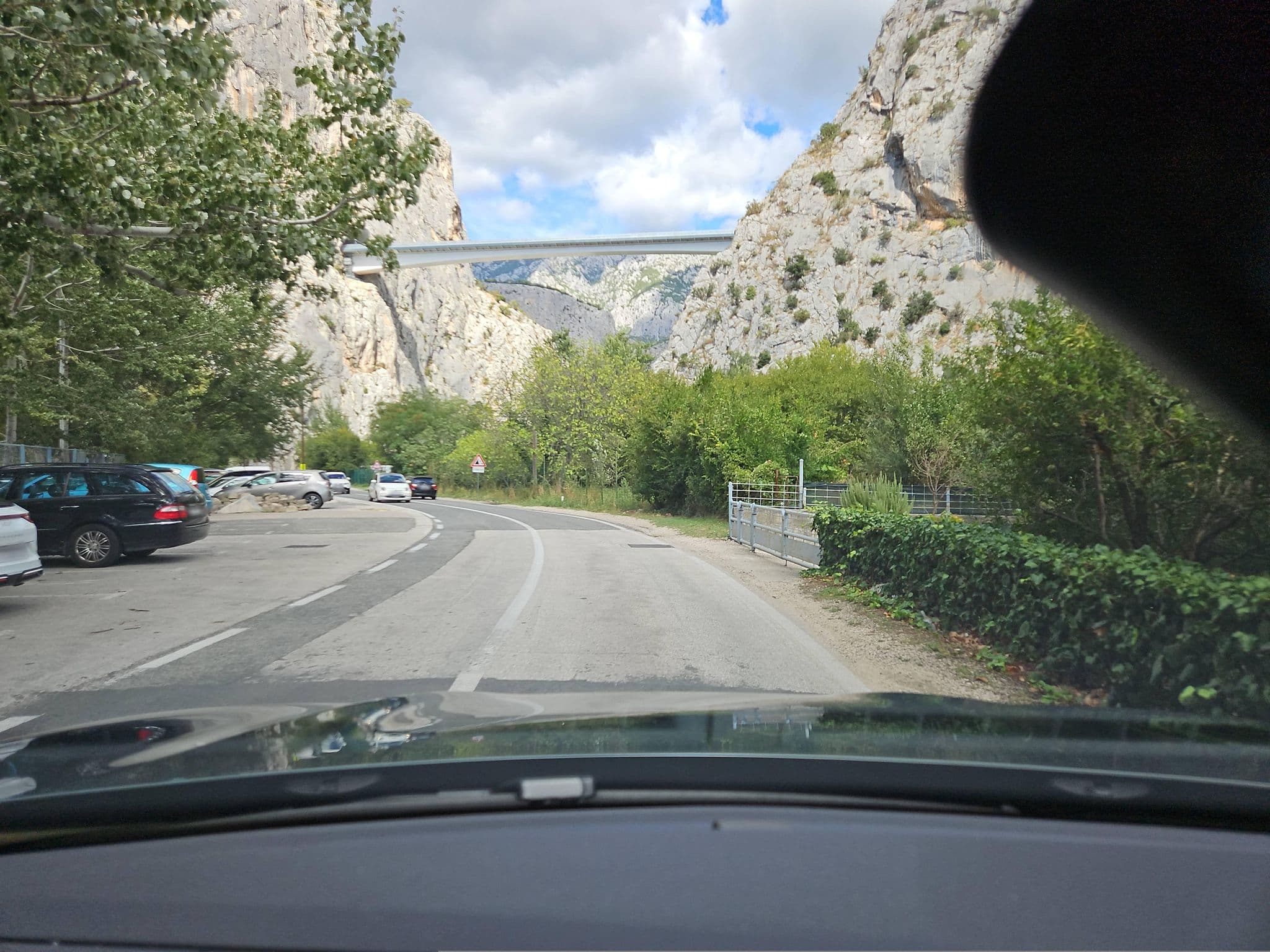 Street view near Hotel Villa Dvor, Omiš — © toho (CC BY-SA · Mapillary)