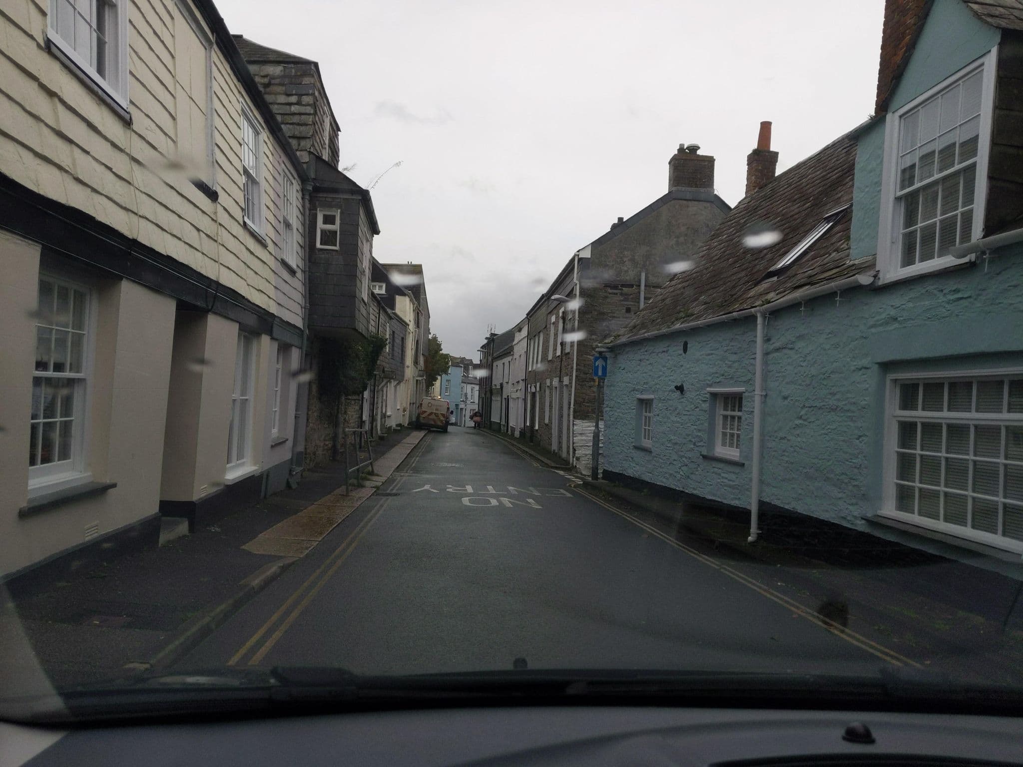 Street view near 1 High Street, Padstow — © WaggyDog (CC BY-SA · Mapillary)