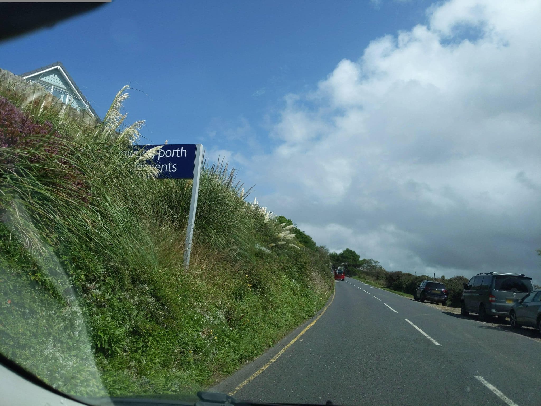 Street view near Mawgan Porth Apartments, Newquay — © WaggyDog (CC BY-SA · Mapillary)