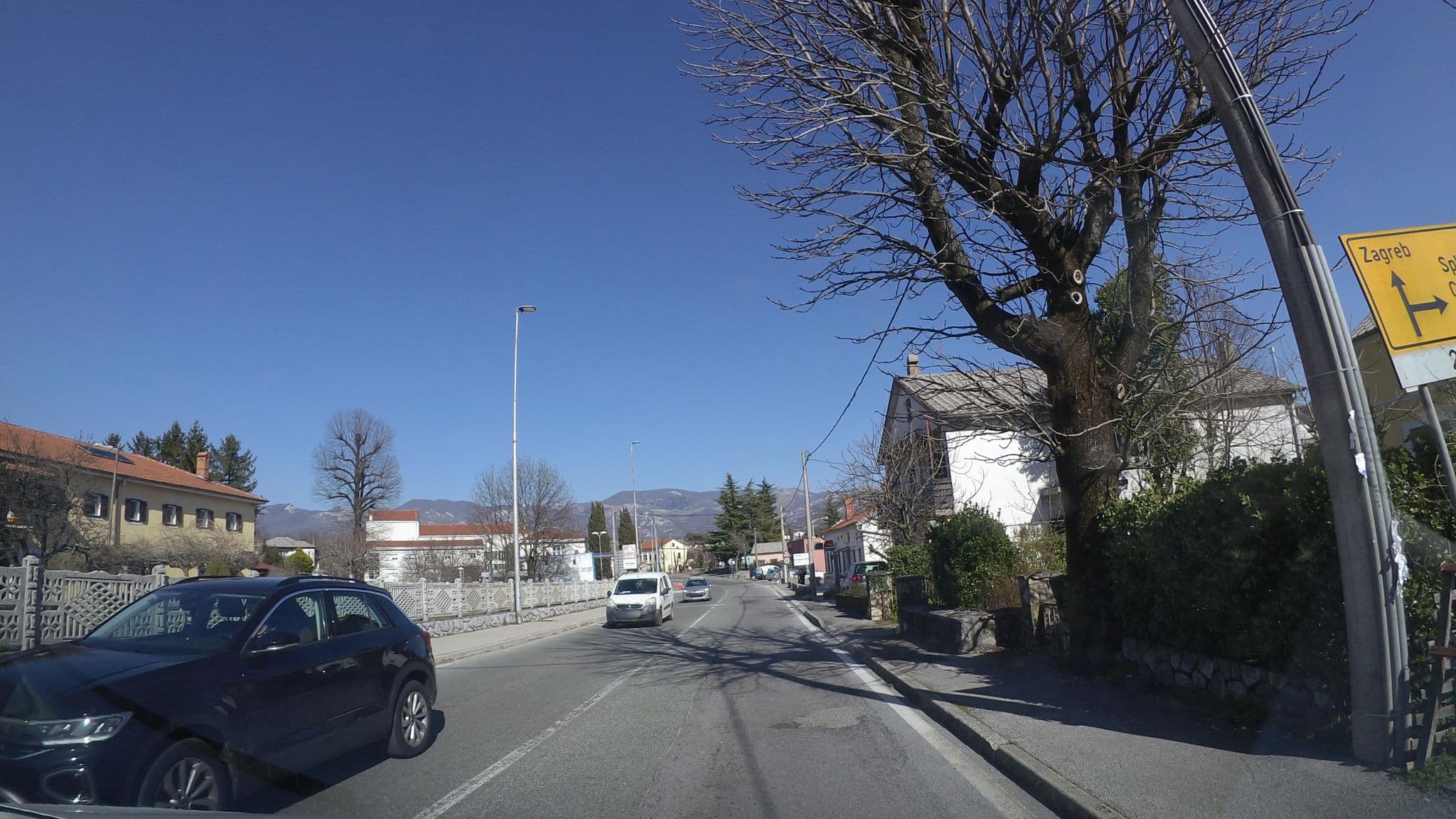 Street view near Saršon, Čavle — © hbogner (CC BY-SA · Mapillary)