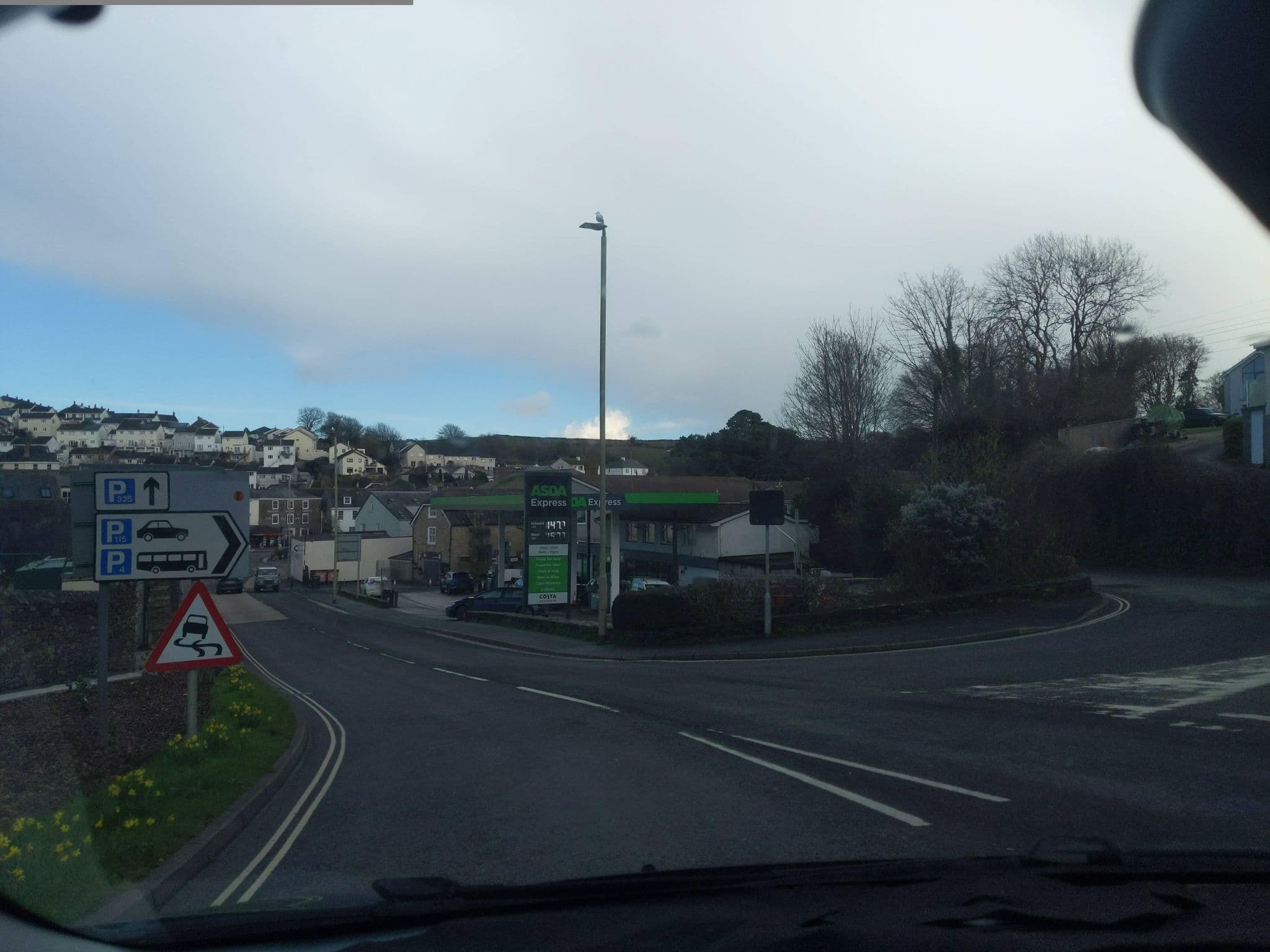 Street view near Springfield Grange, Kingsbridge — © WaggyDog (CC BY-SA · Mapillary)