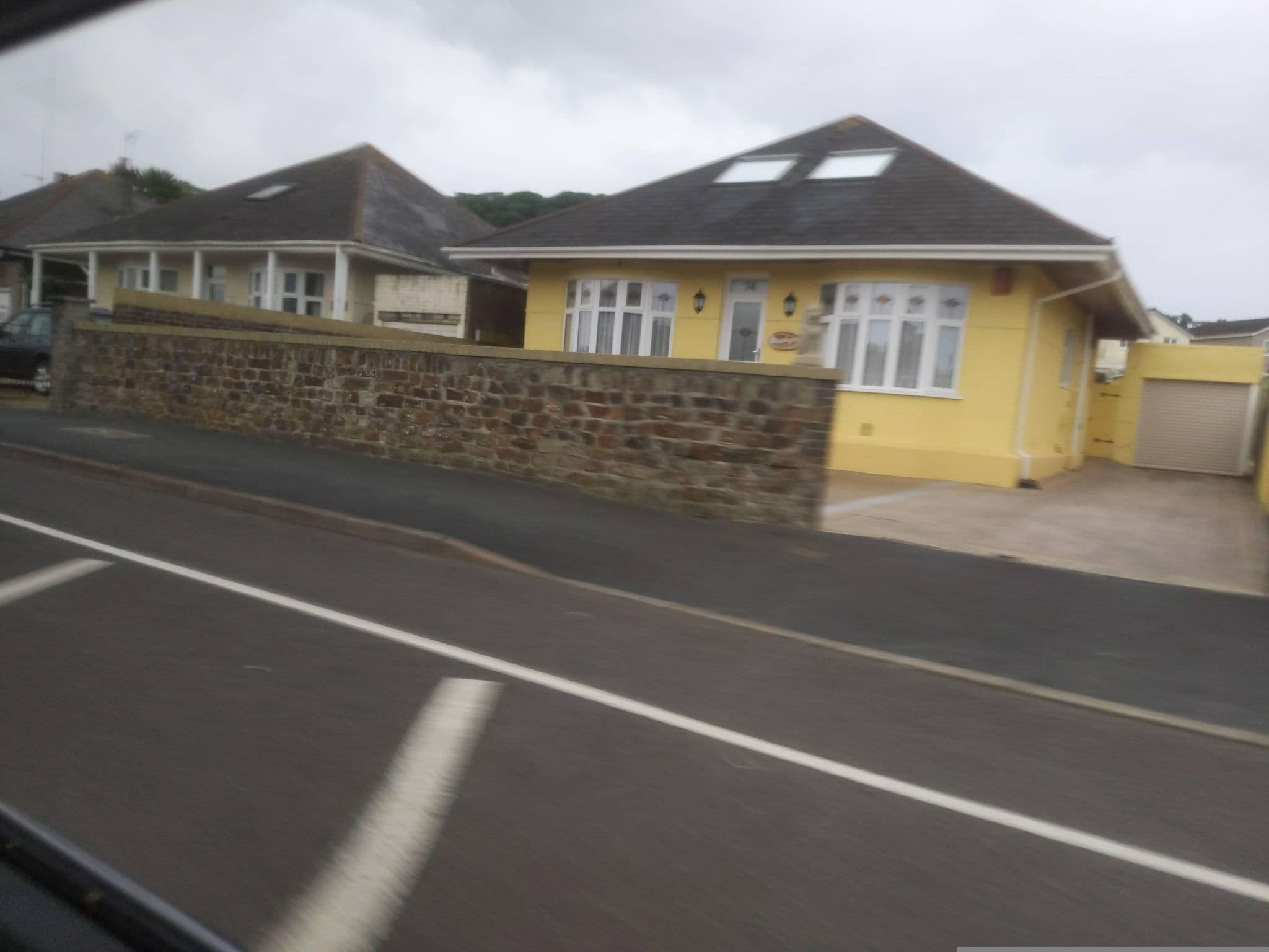 Street view near Moorhayes, Plymstock — © WaggyDog (CC BY-SA · Mapillary)