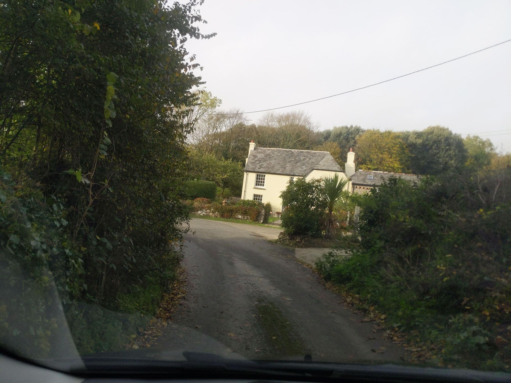 Street view near Penvith Barns B&B, Looe — © WaggyDog (CC BY-SA · Mapillary)