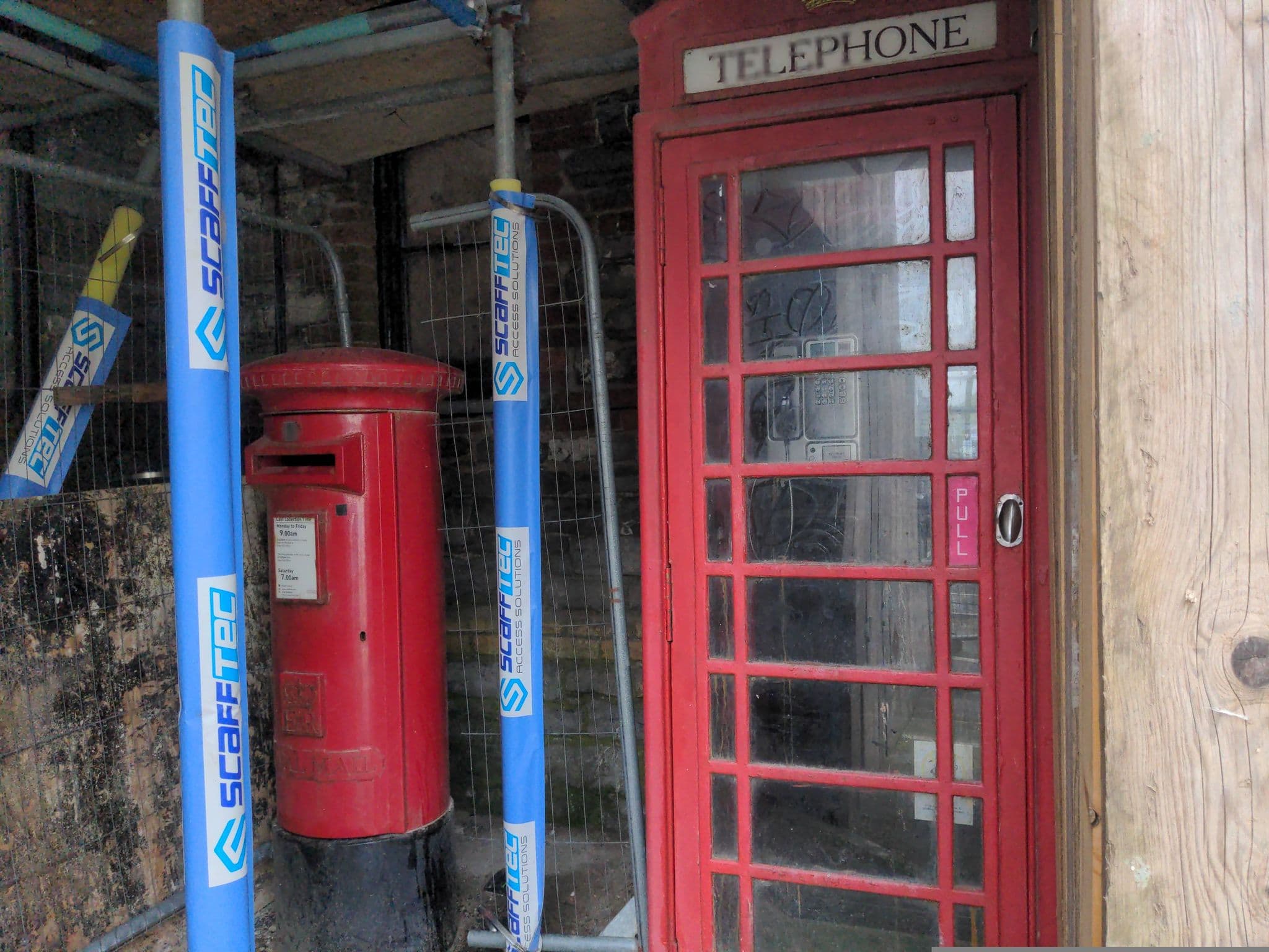 Street view near 3 Sea View Cottage, Looe — © WaggyDog (CC BY-SA · Mapillary)