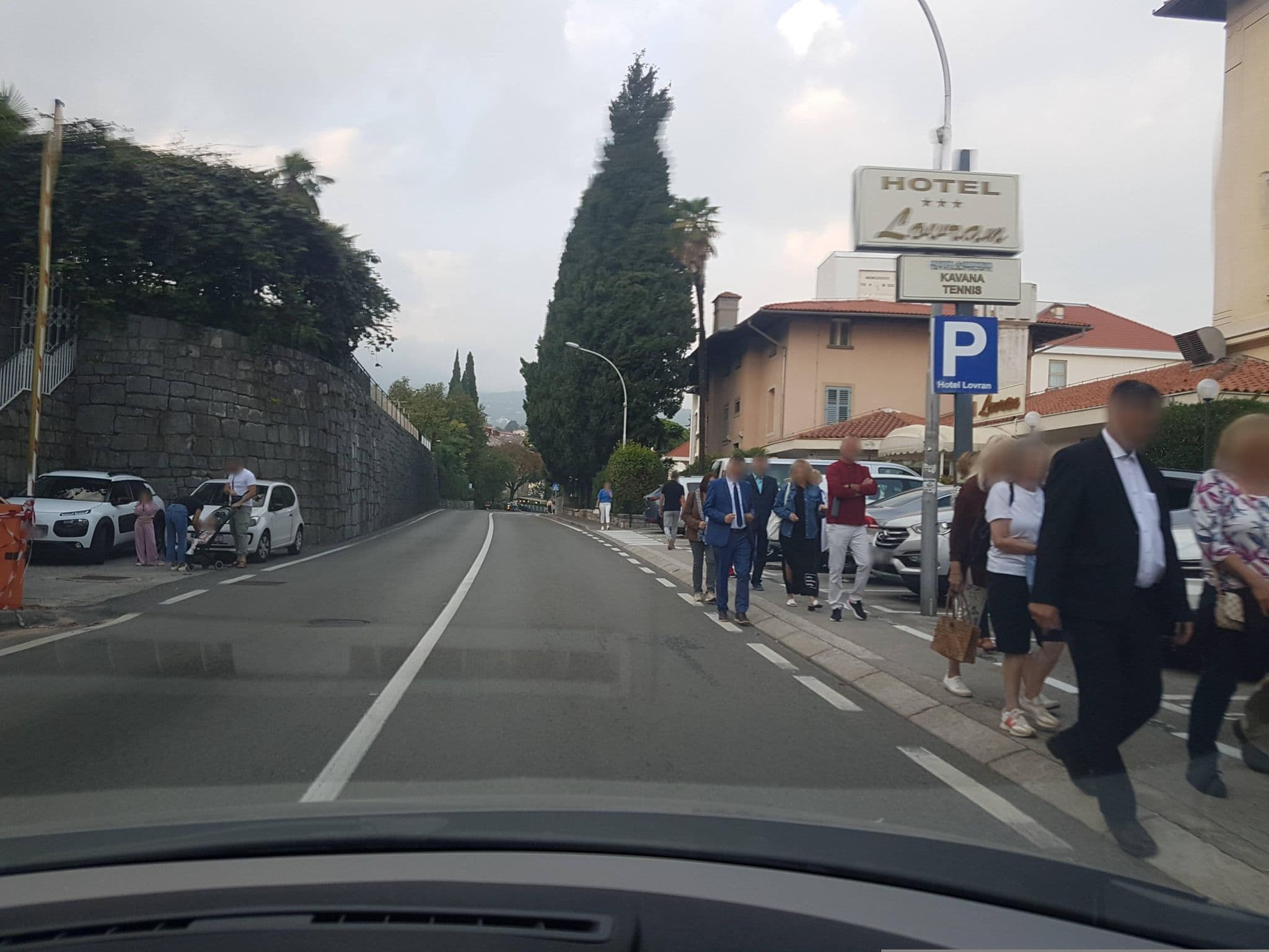 Street view near Lovran, Lovran — © brano (CC BY-SA · Mapillary)