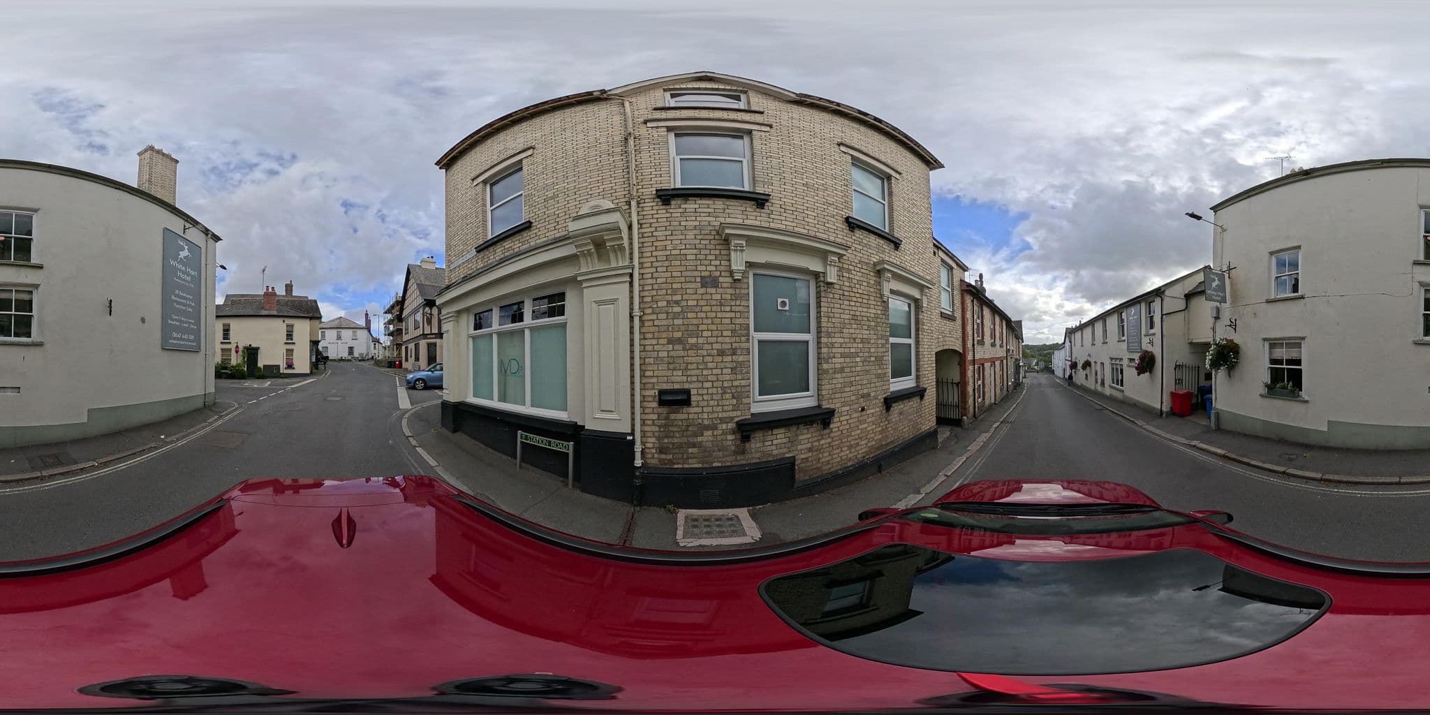 Street view near Crossroads Bed and Breakfast, Moretonhampstead — © southglos (CC BY-SA · Mapillary)