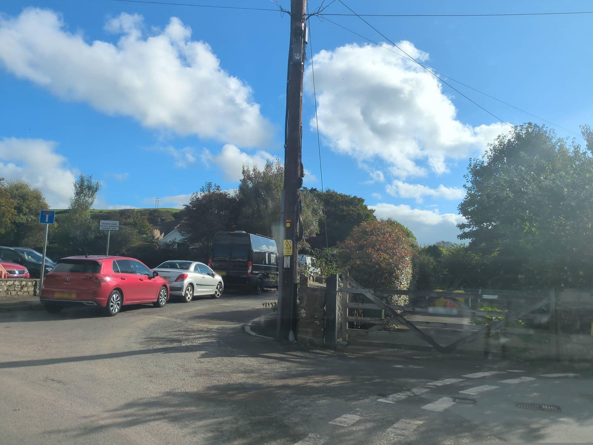 Street view near Mill Farm Cottage, Braunton — © swinetown (CC BY-SA · Mapillary)
