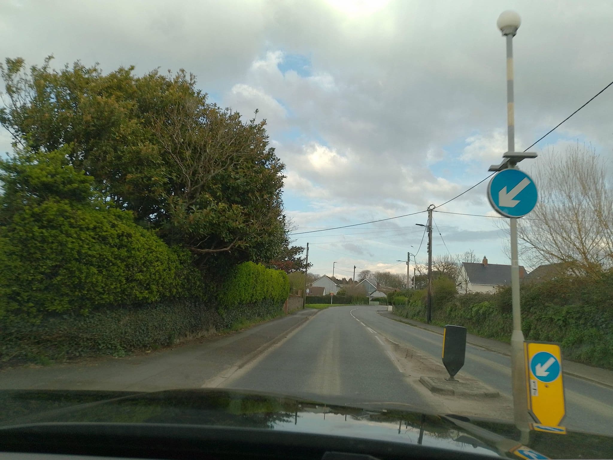 Street view near The Hop House, Fremington — © laye (CC BY-SA · Mapillary)