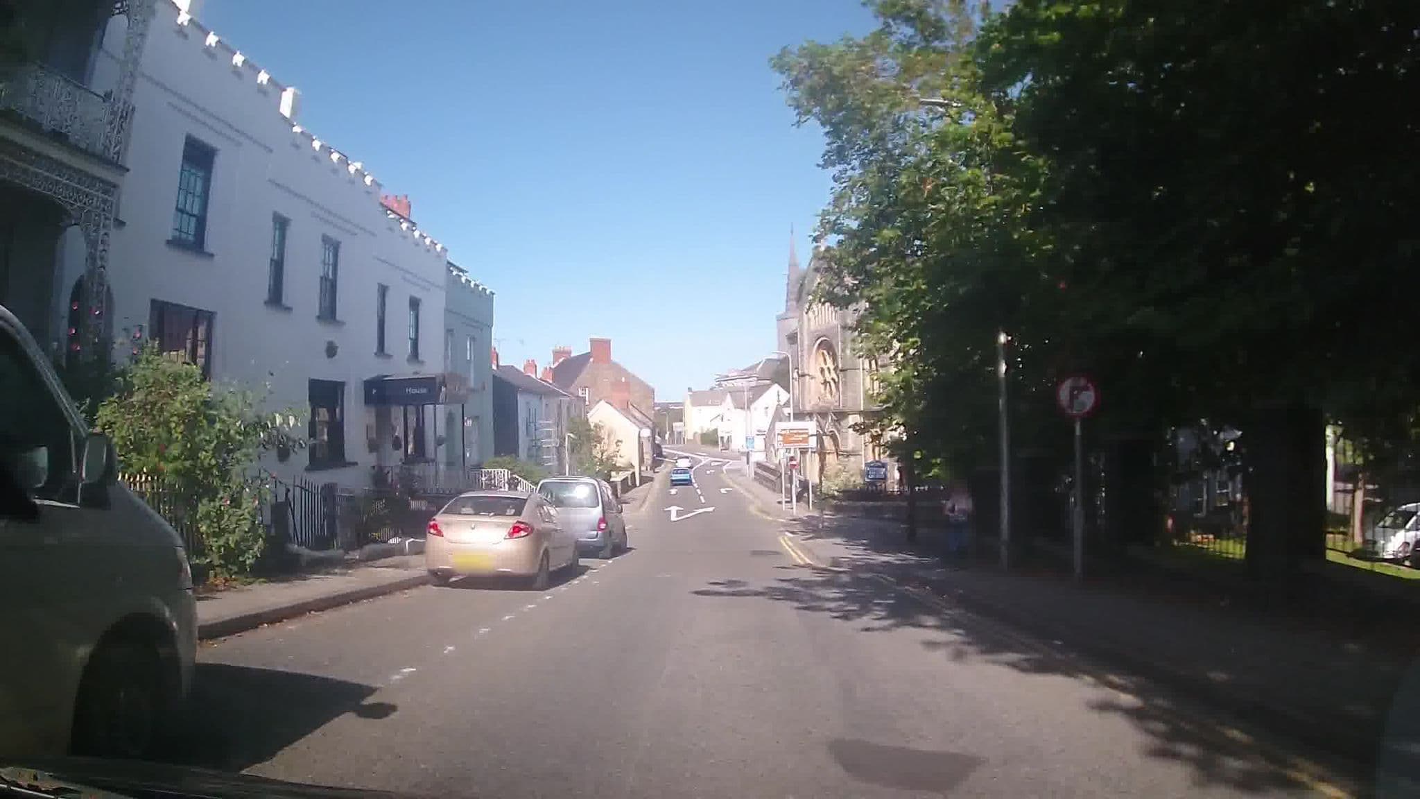 Street view near Pembroke House Hotel, Haverfordwest — © trigpoint (CC BY-SA · Mapillary)
