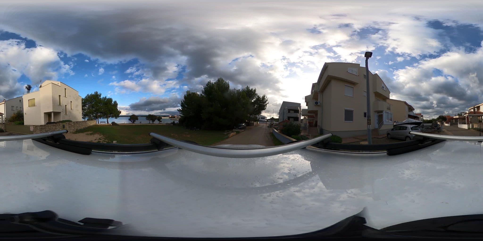 Street view near Chez Collette, Nin — © Hajdinjak_Ivan (CC BY-SA · Mapillary)