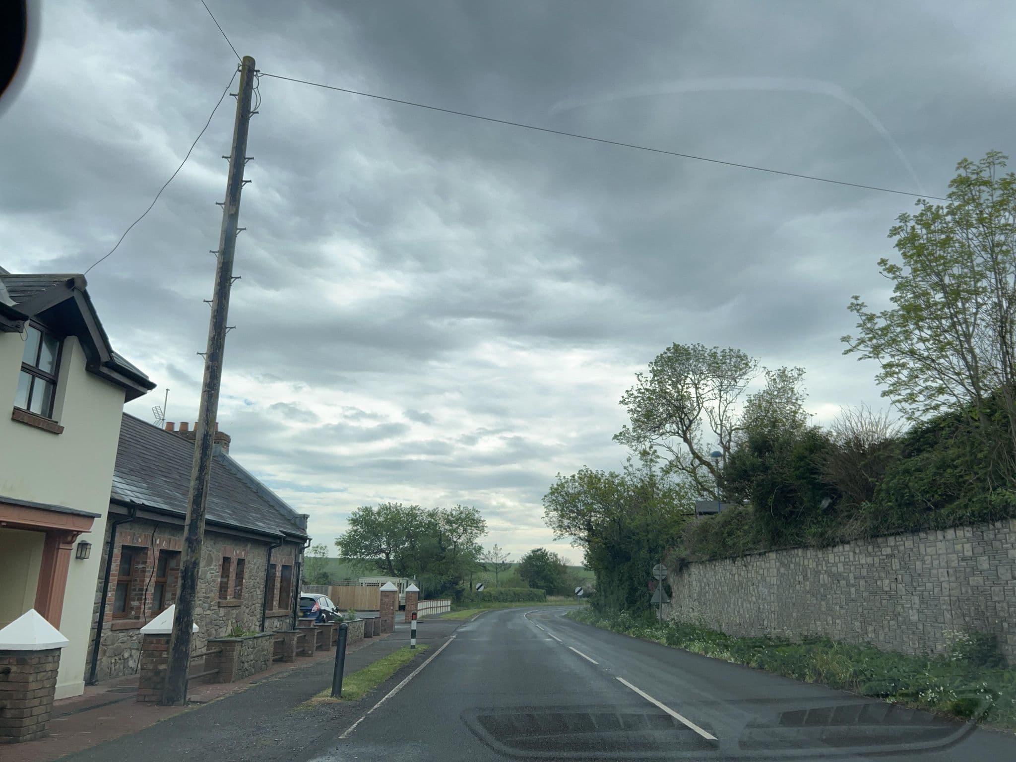 Street view near New Overlander Restaurant & Accommodation, Tenby — © rac_uk2 (CC BY-SA · Mapillary)