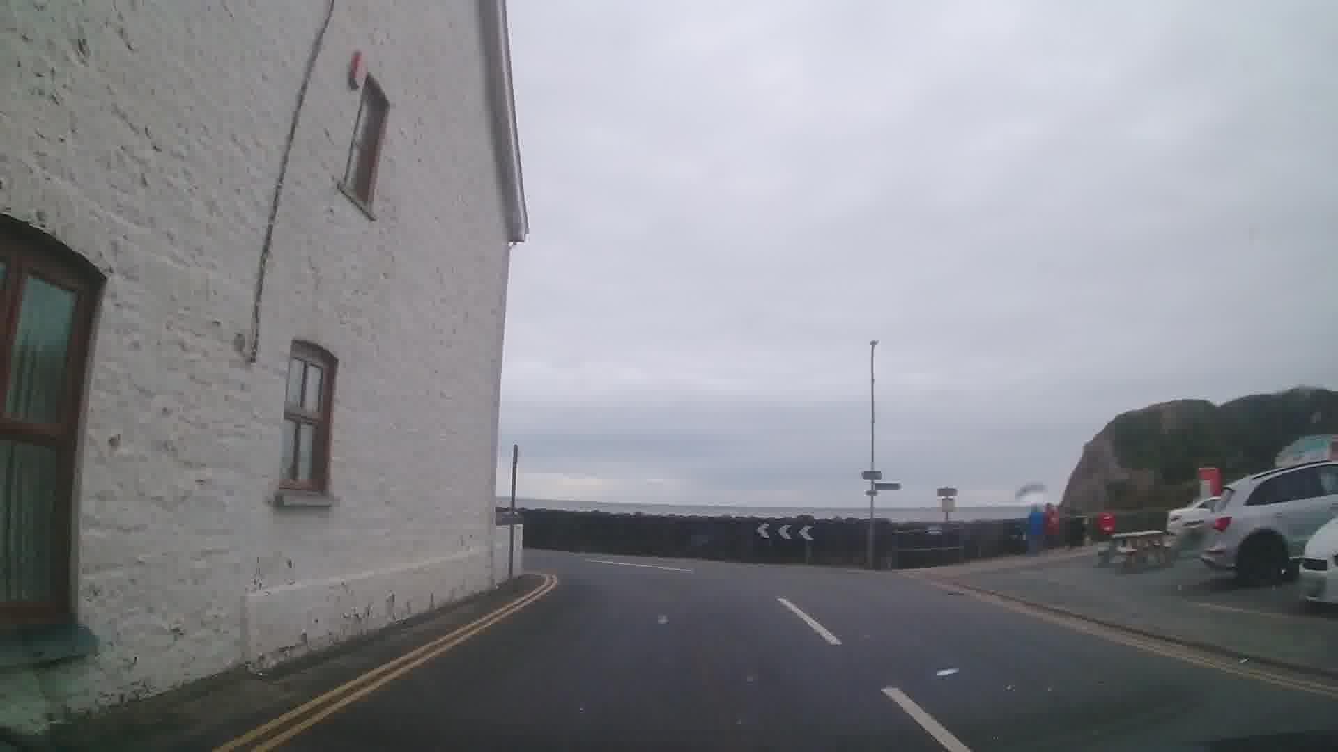 Street view near Springwell Inn, Whitland — © trigpoint (CC BY-SA · Mapillary)