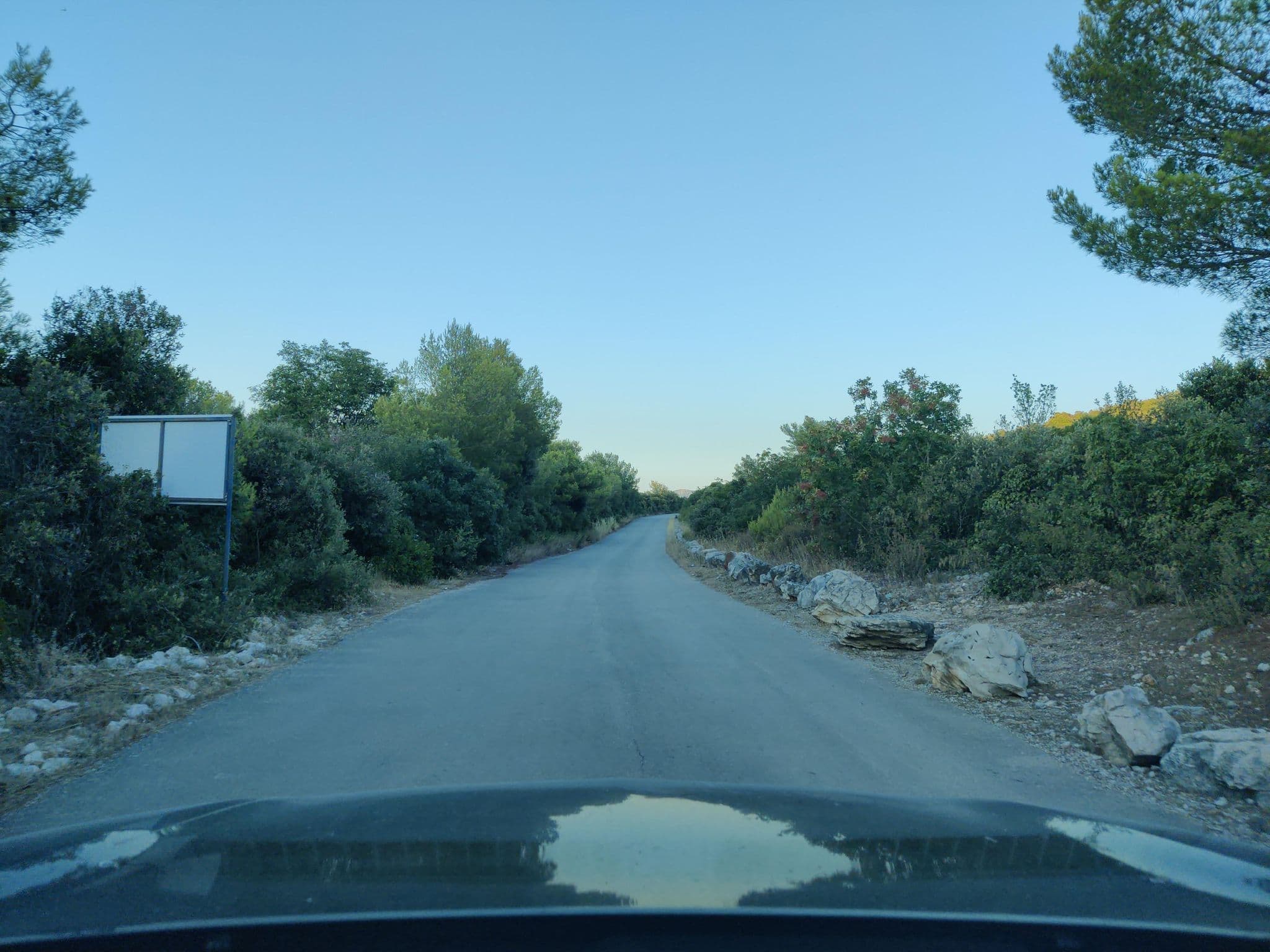 Street view near Autokamp Jazina, Tisno — © kietlak (CC BY-SA · Mapillary)
