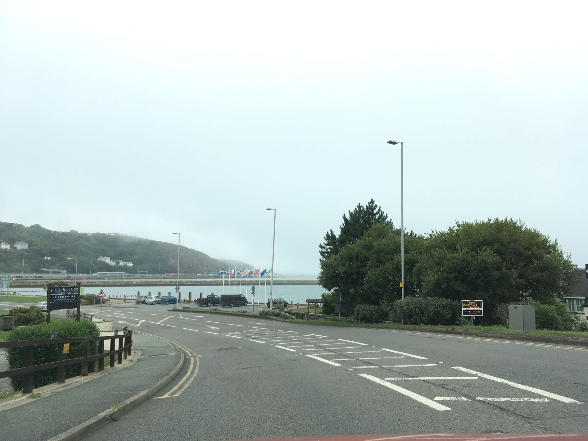Street view near Seaview Hotel Fishguard, Goodwick — © southglos (CC BY-SA · Mapillary)