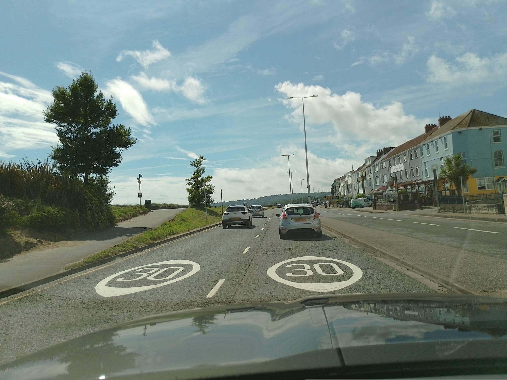 Street view near Ospray Guest House, Swansea — © laye (CC BY-SA · Mapillary)