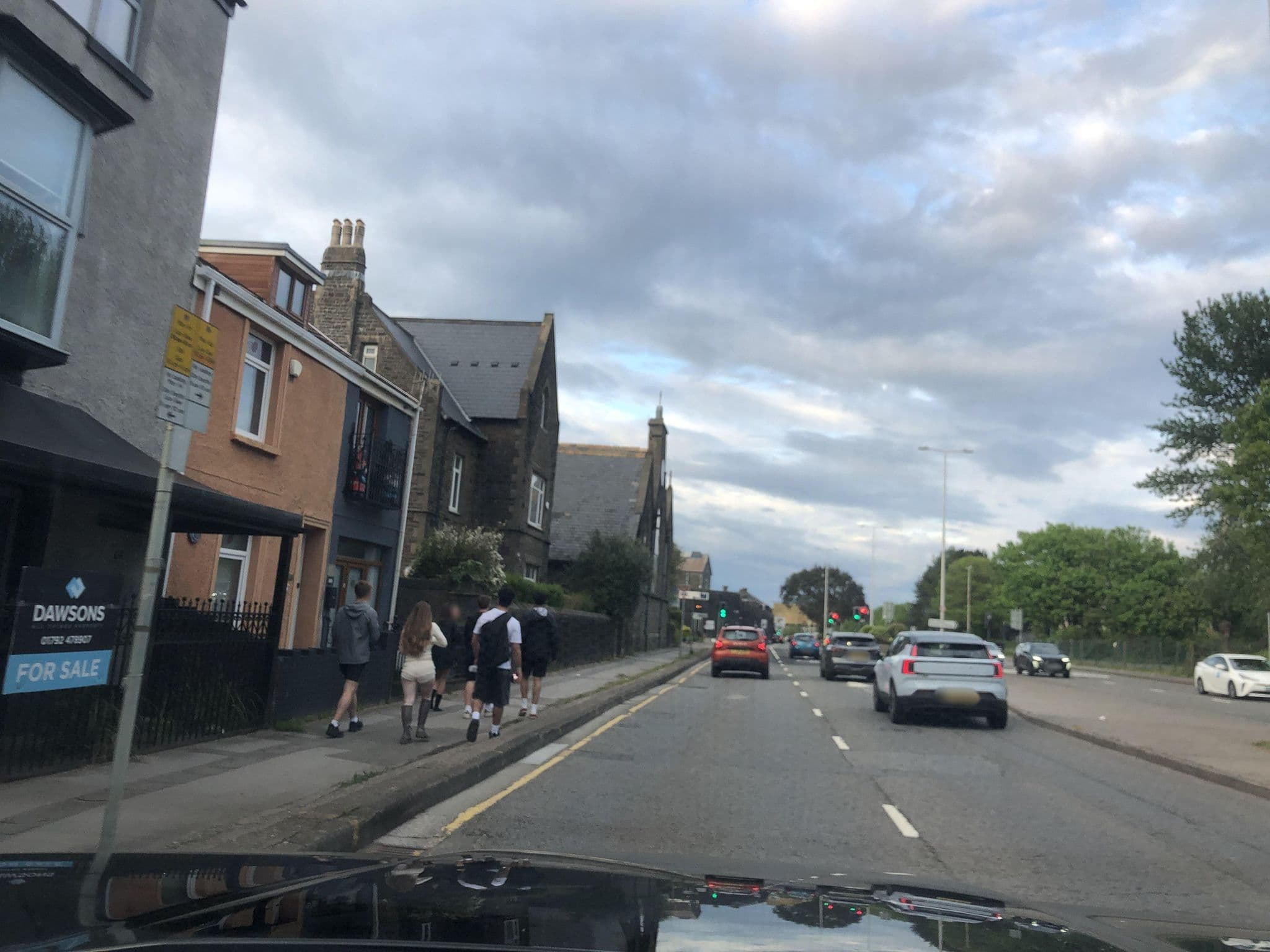 Street view near The Sea Haven, Swansea — © laye (CC BY-SA · Mapillary)