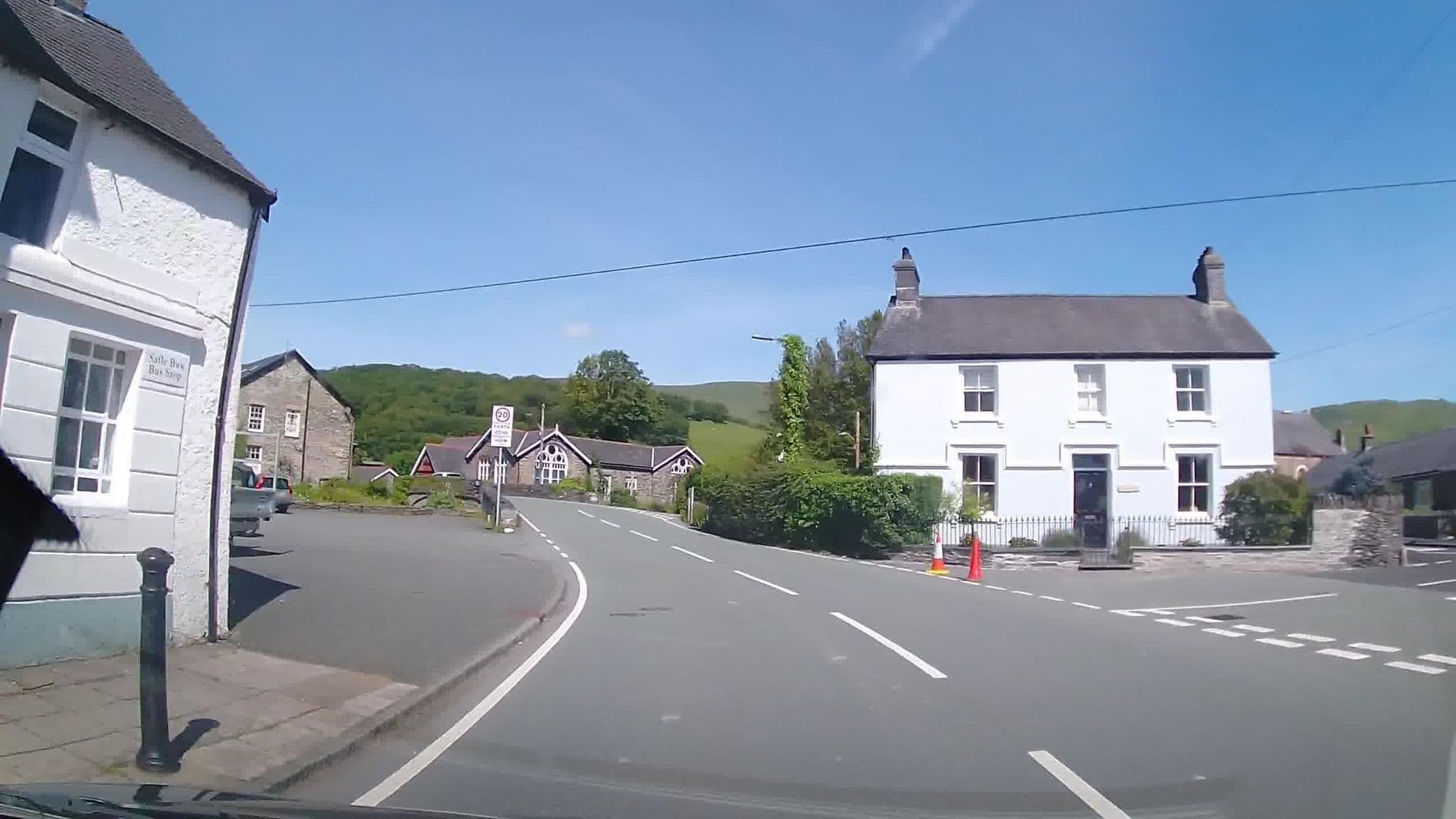 Street view near Penmaendyfi Country House, Machynlleth — © trigpoint (CC BY-SA · Mapillary)