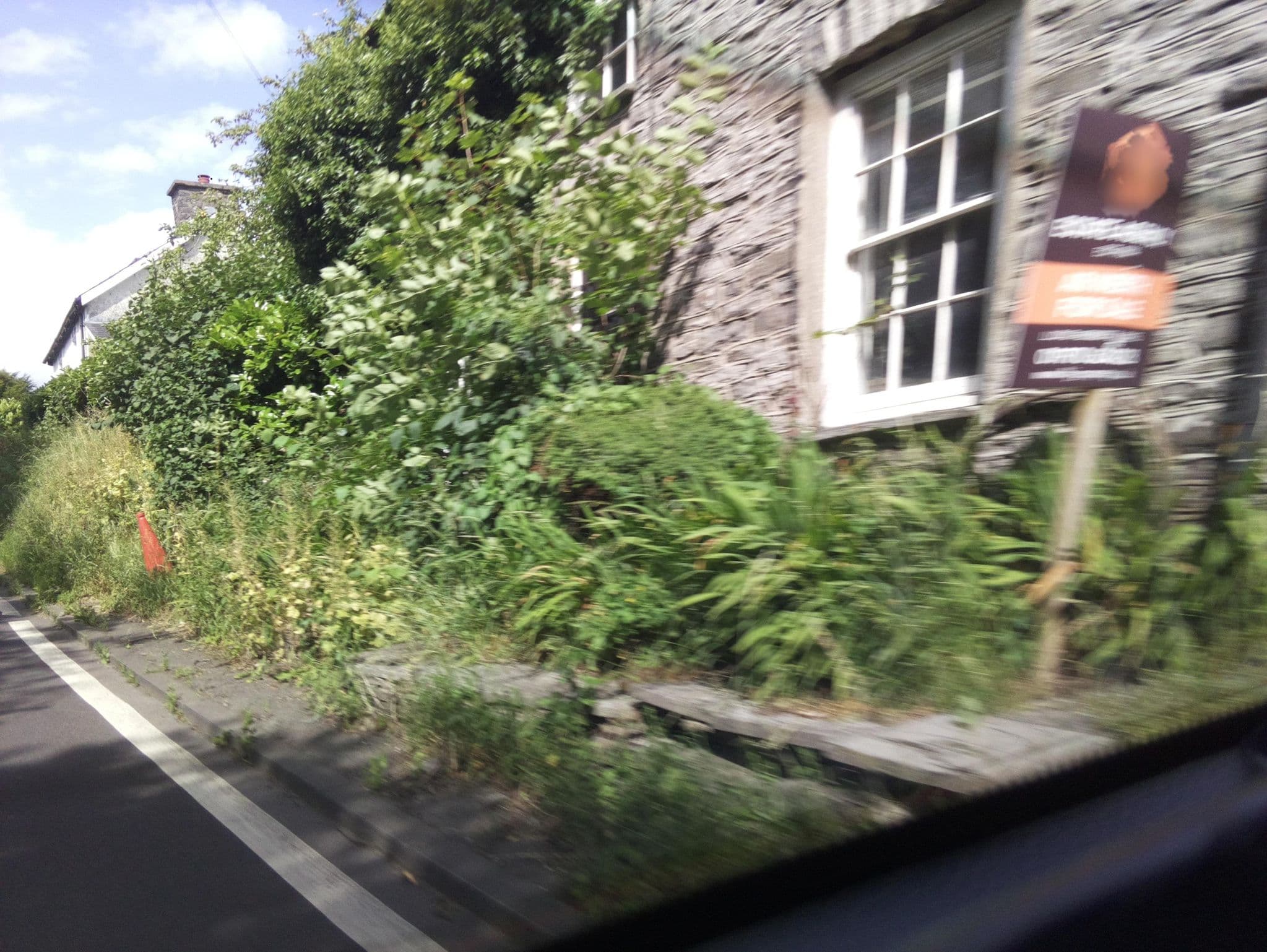 Street view near Blue Grass Cottages, Penparcau — © southglos (CC BY-SA · Mapillary)