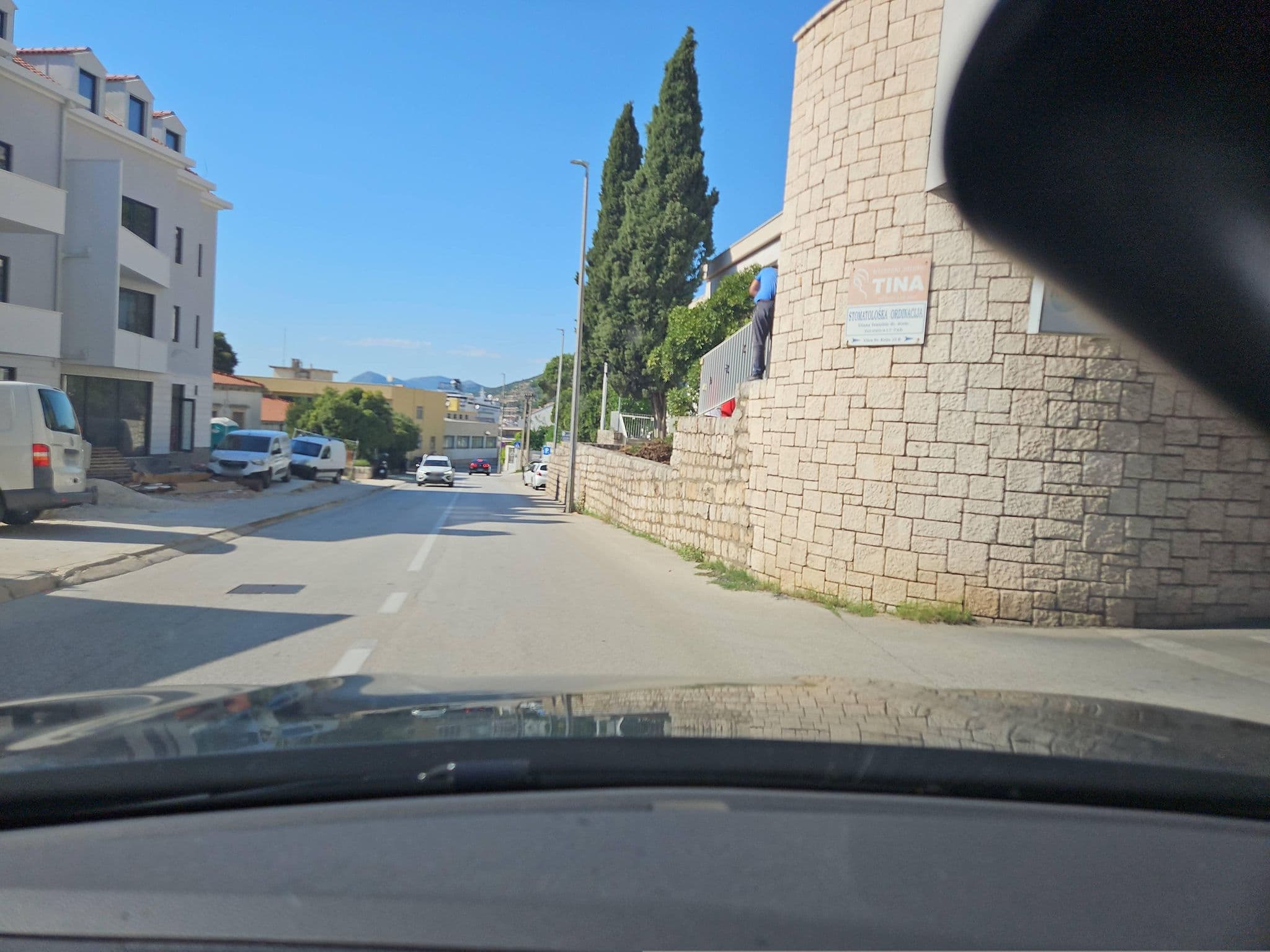 Street view near Berkeley, Mokošica — © toho (CC BY-SA · Mapillary)