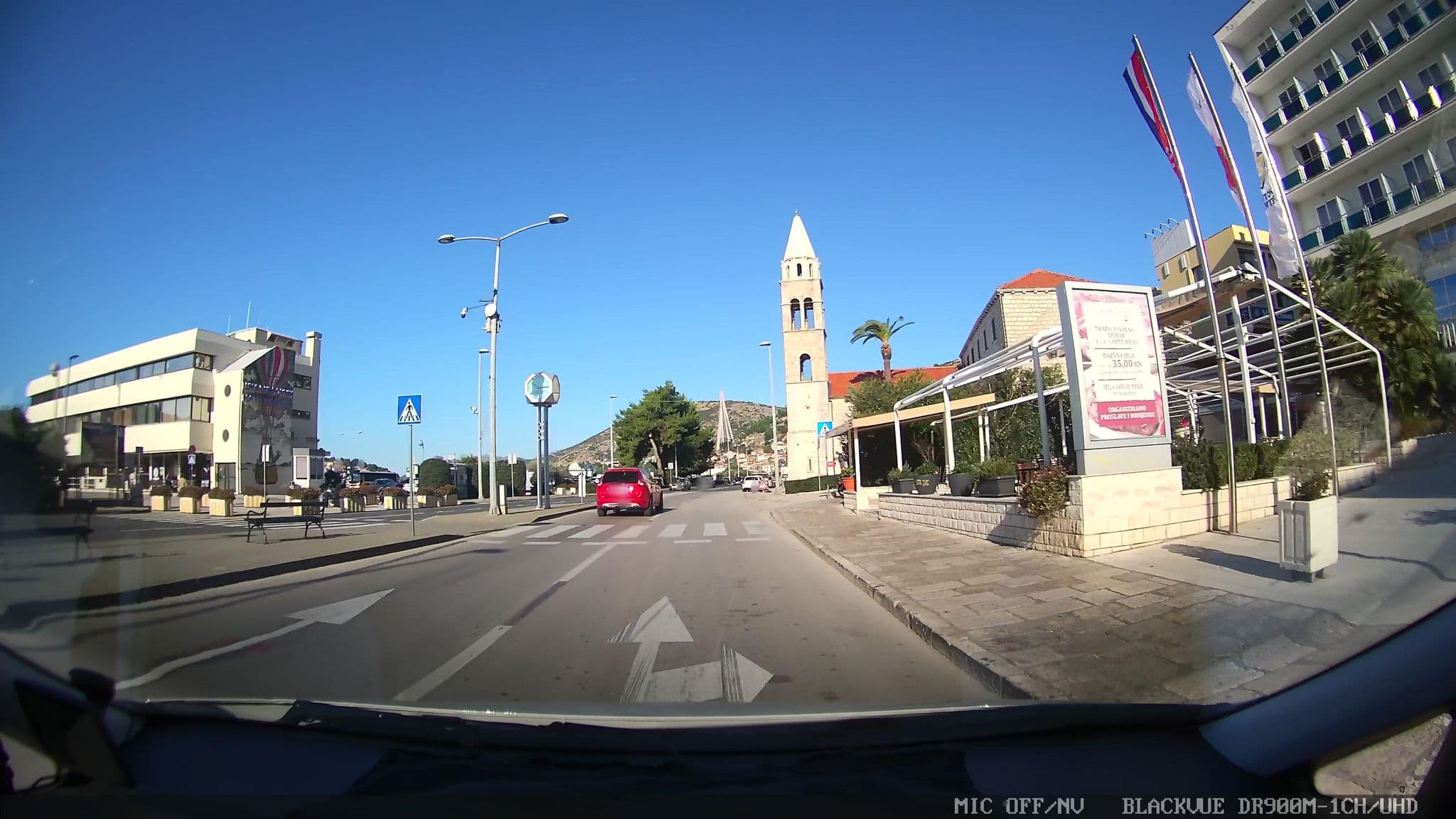 Street view near Hotel Petka, Mokošica — © jthnz (CC BY-SA · Mapillary)