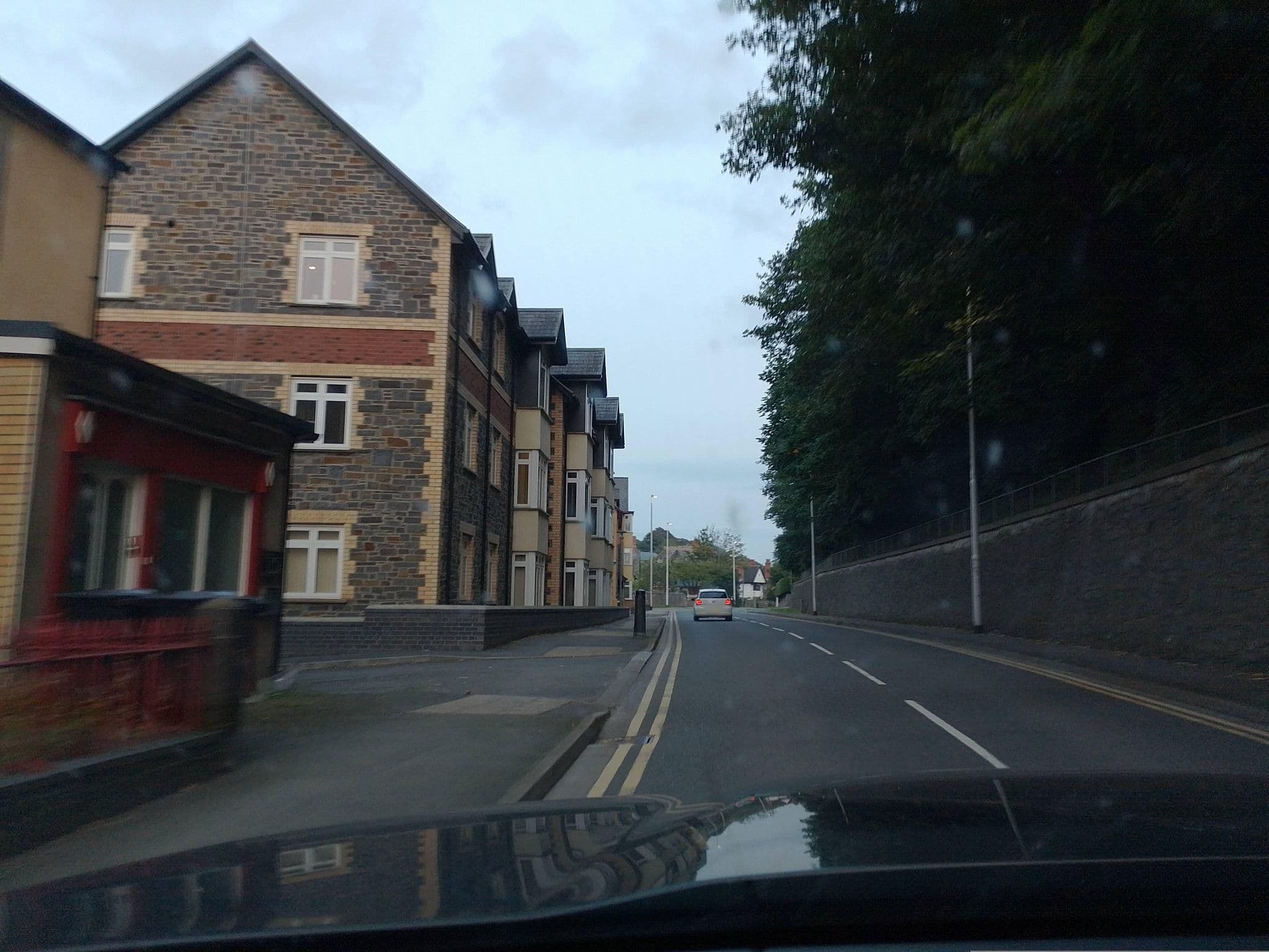 Street view near The Flat 14 Llanbadarn Rd, Aberystwyth — © laye (CC BY-SA · Mapillary)