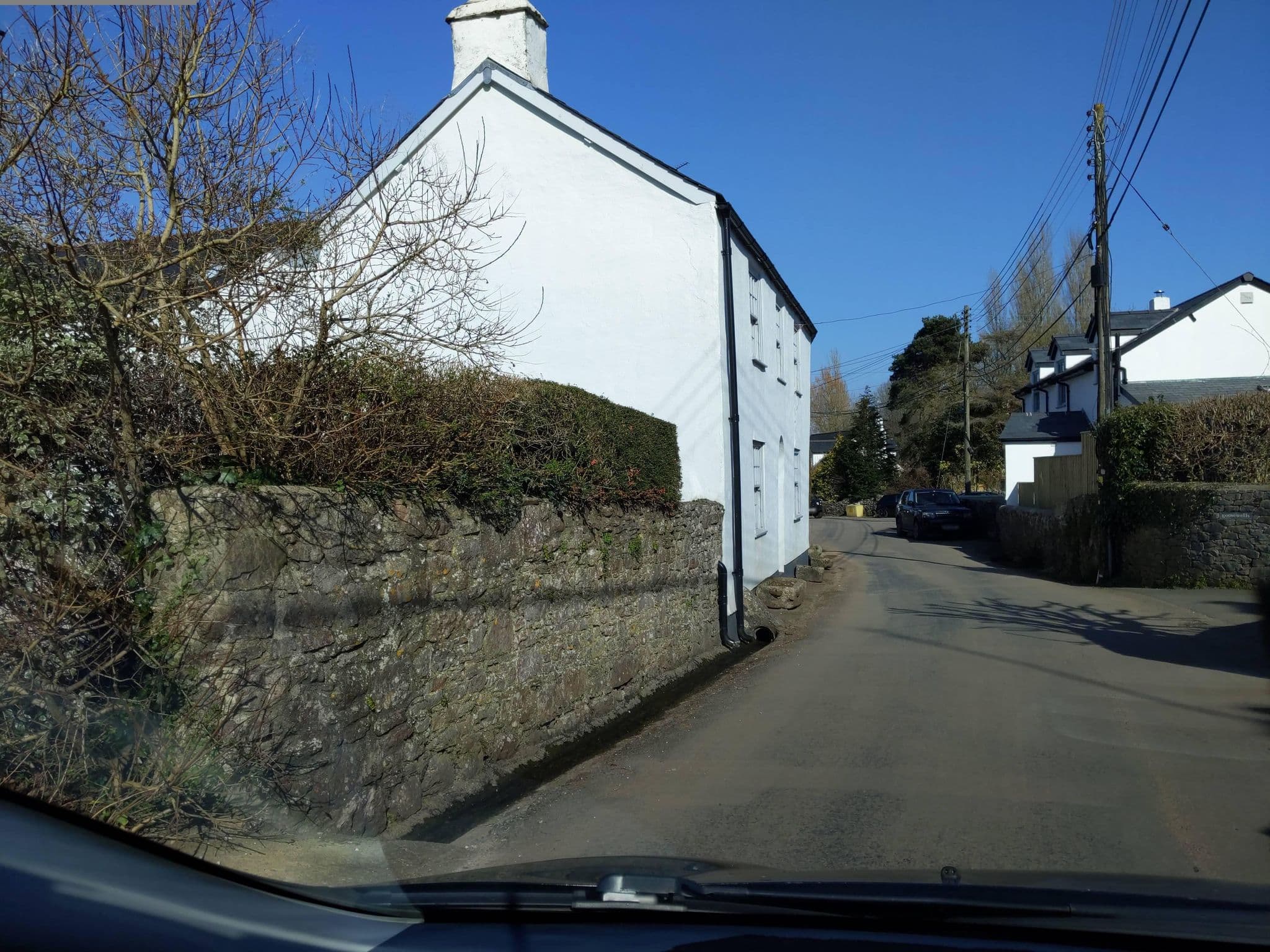 Street view near Long Barn Holiday Cottages, Kingskerswell — © WaggyDog (CC BY-SA · Mapillary)