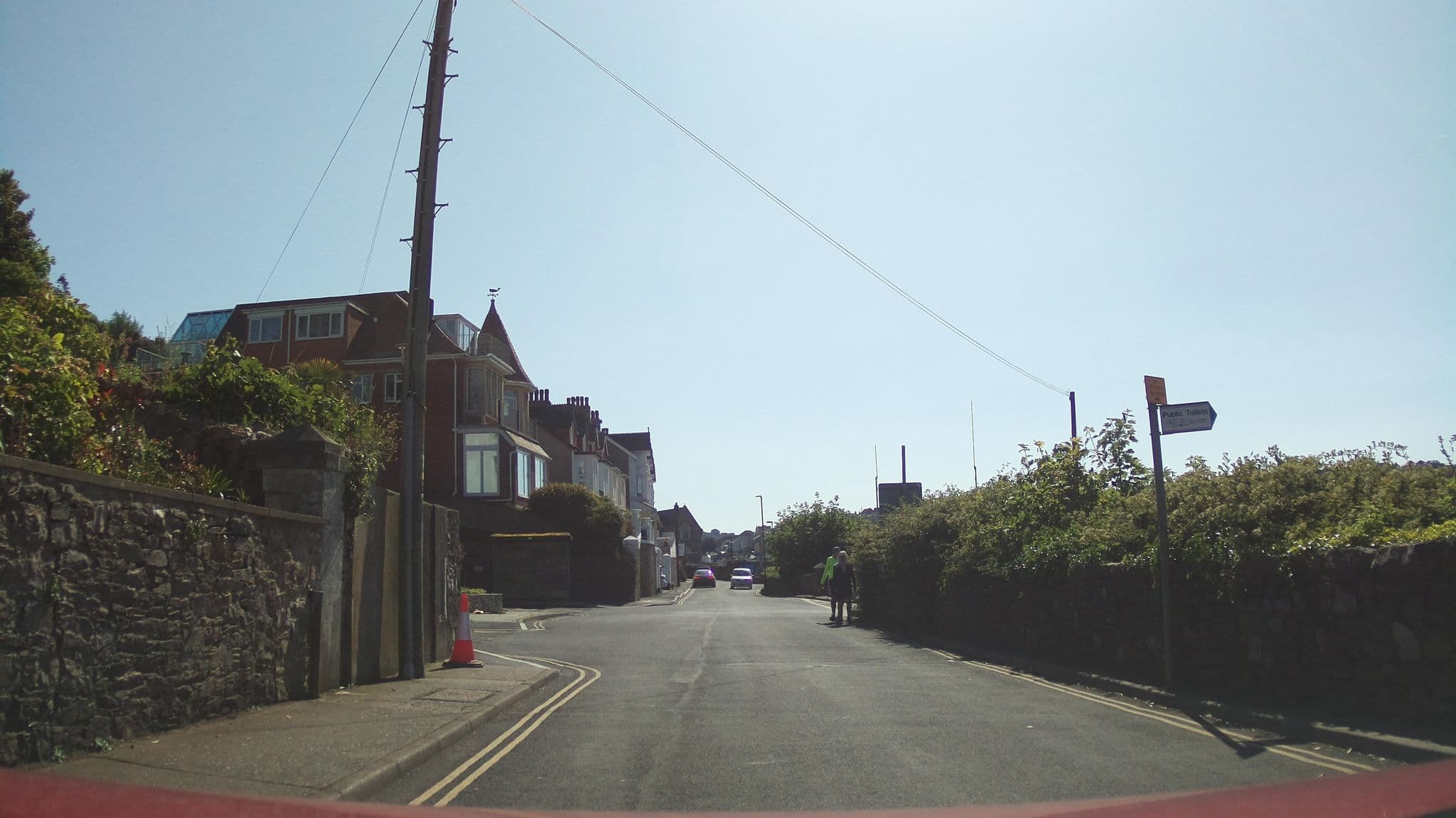 Street view near Devoncourt Devoncoast SeaView Apartments, Brixham — © southglos (CC BY-SA · Mapillary)