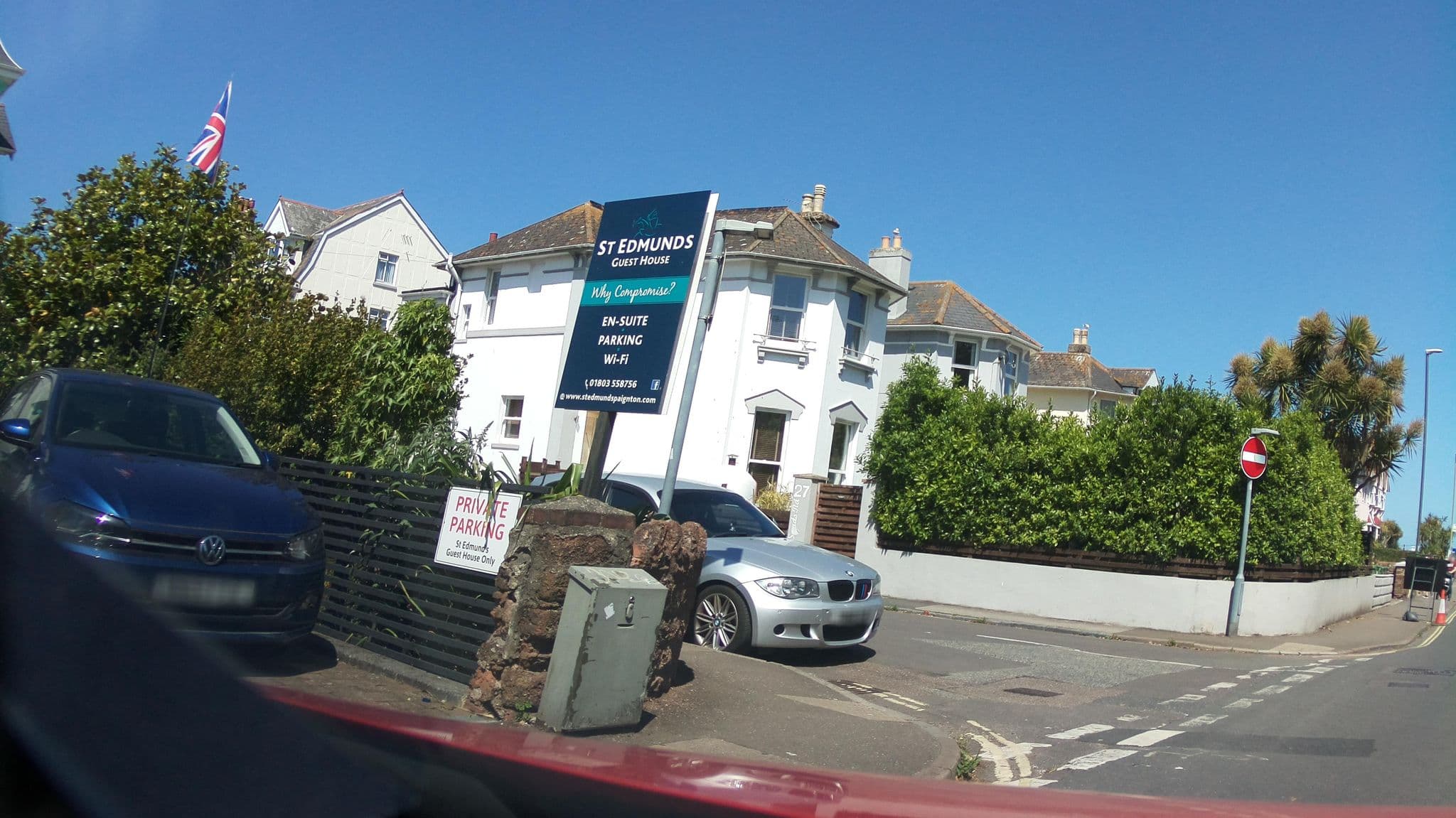 Street view near Bayside Villa Holiday Apartments, Paignton — © southglos (CC BY-SA · Mapillary)